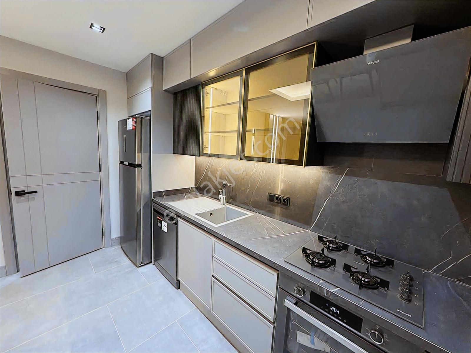 Kuşadası Davutlar Nezih Sitede 2+1 Full Eşyalı Daire - Görsel 20