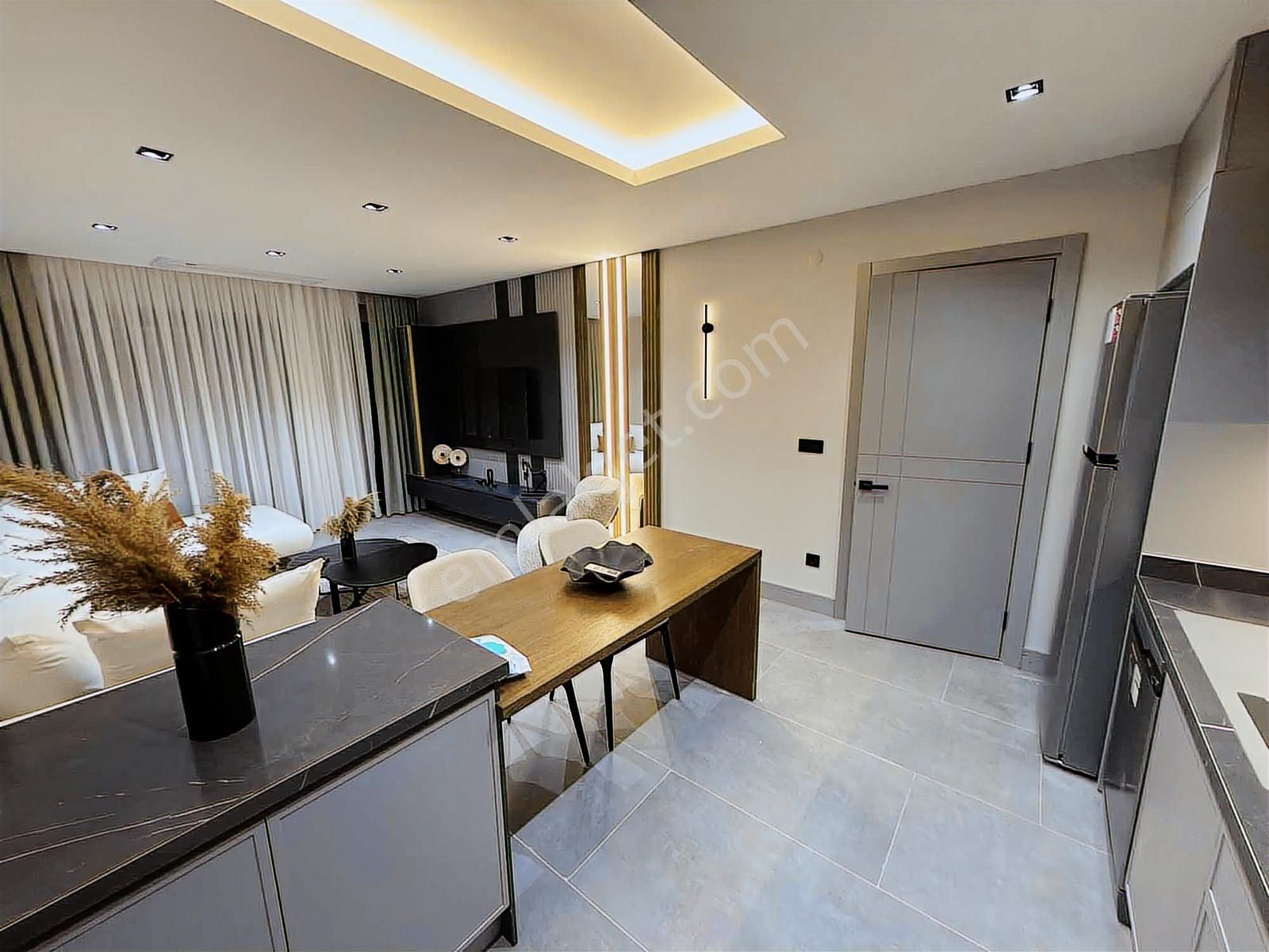 Kuşadası Davutlar Nezih Sitede 2+1 Full Eşyalı Daire - Görsel 15