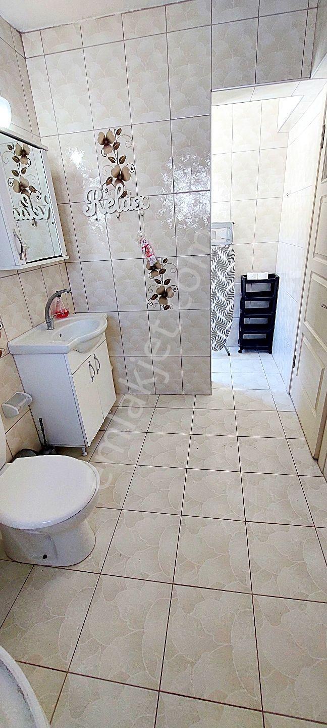 Çeşme Çiftlikköy'de Sakız Adası Deniz Manzaralı Sezonluk Aylık Kiralık Ev - Görsel 27