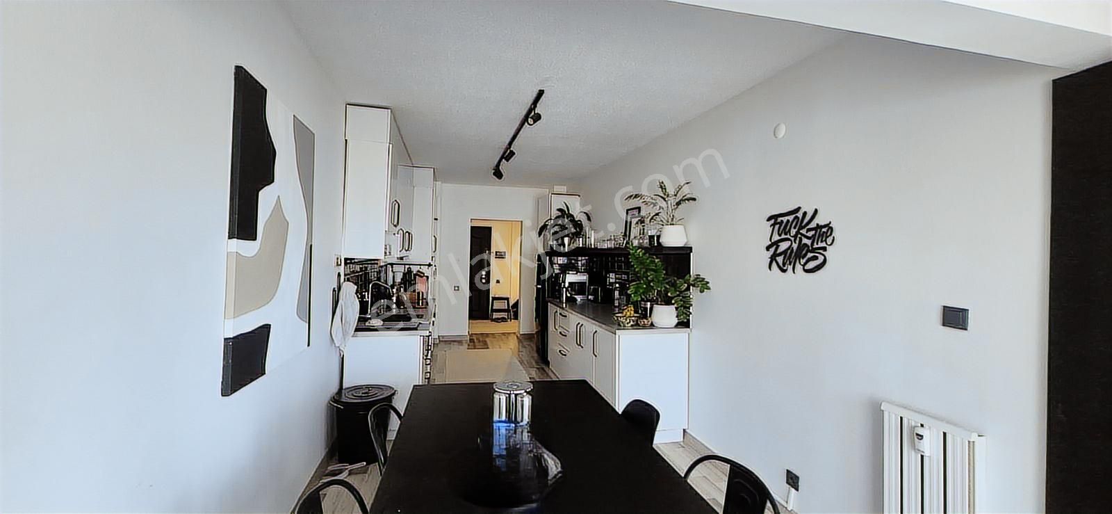 Flamingo'larda Tadilatlı 2+1 Kiralık Daire - Görsel 15