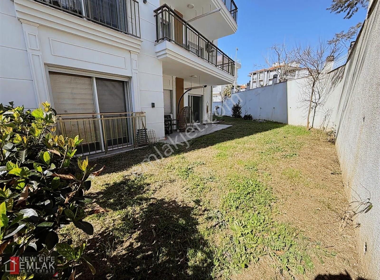 Kuşadasında Eşyalı Satılık Bahçe Katı Daire - Görsel 24