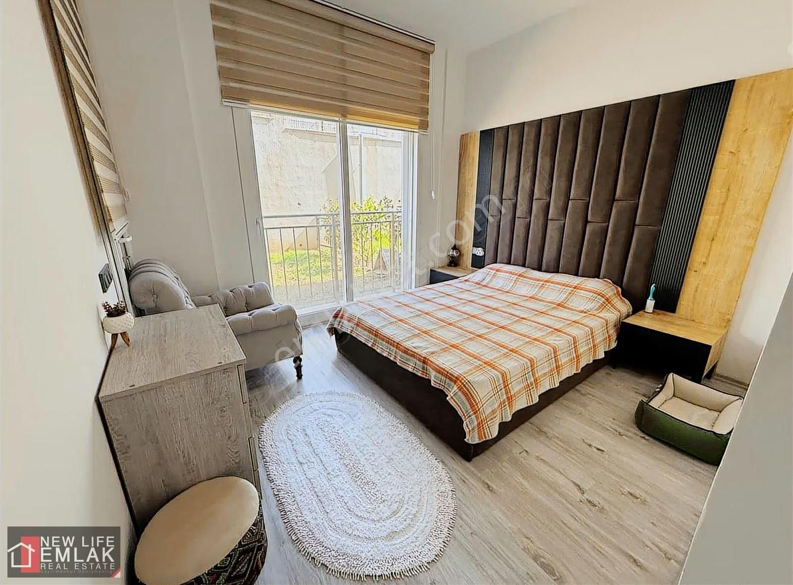 Kuşadasında Eşyalı Satılık Bahçe Katı Daire - Görsel 13