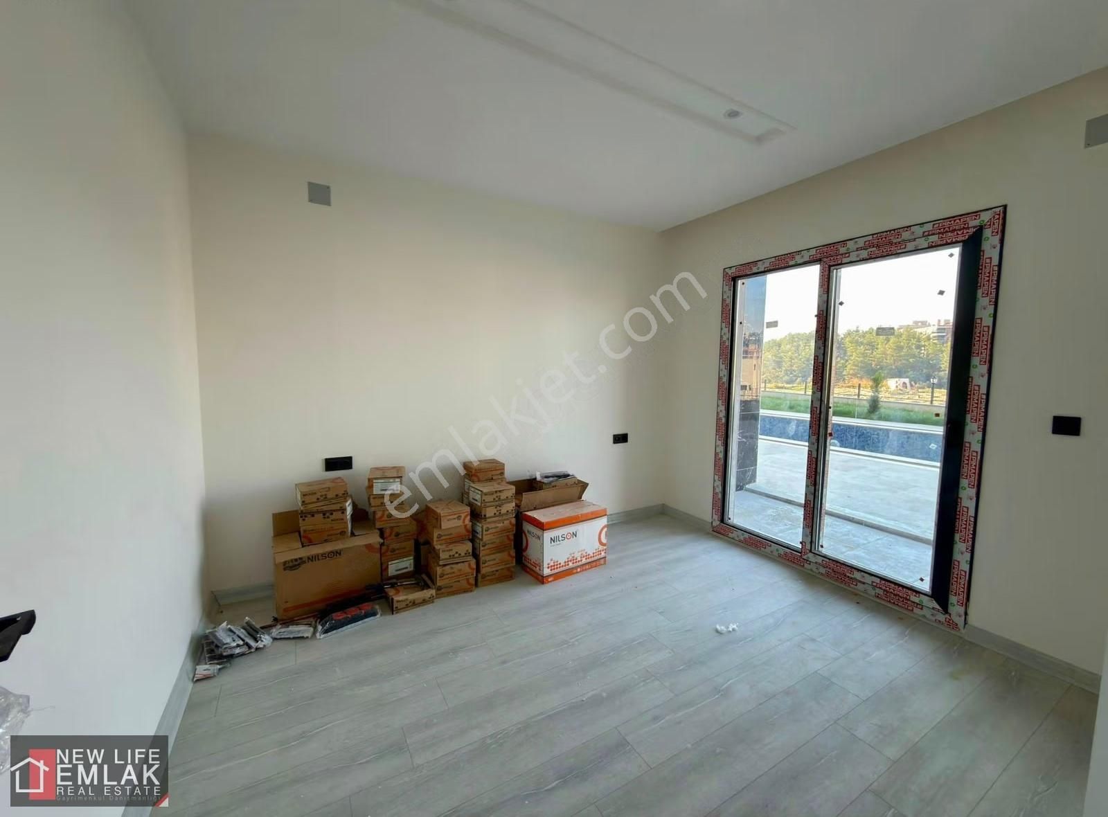 Kuşadası'nda Site İçinde Sıfır Satılık 1+1 Daire - Görsel 7