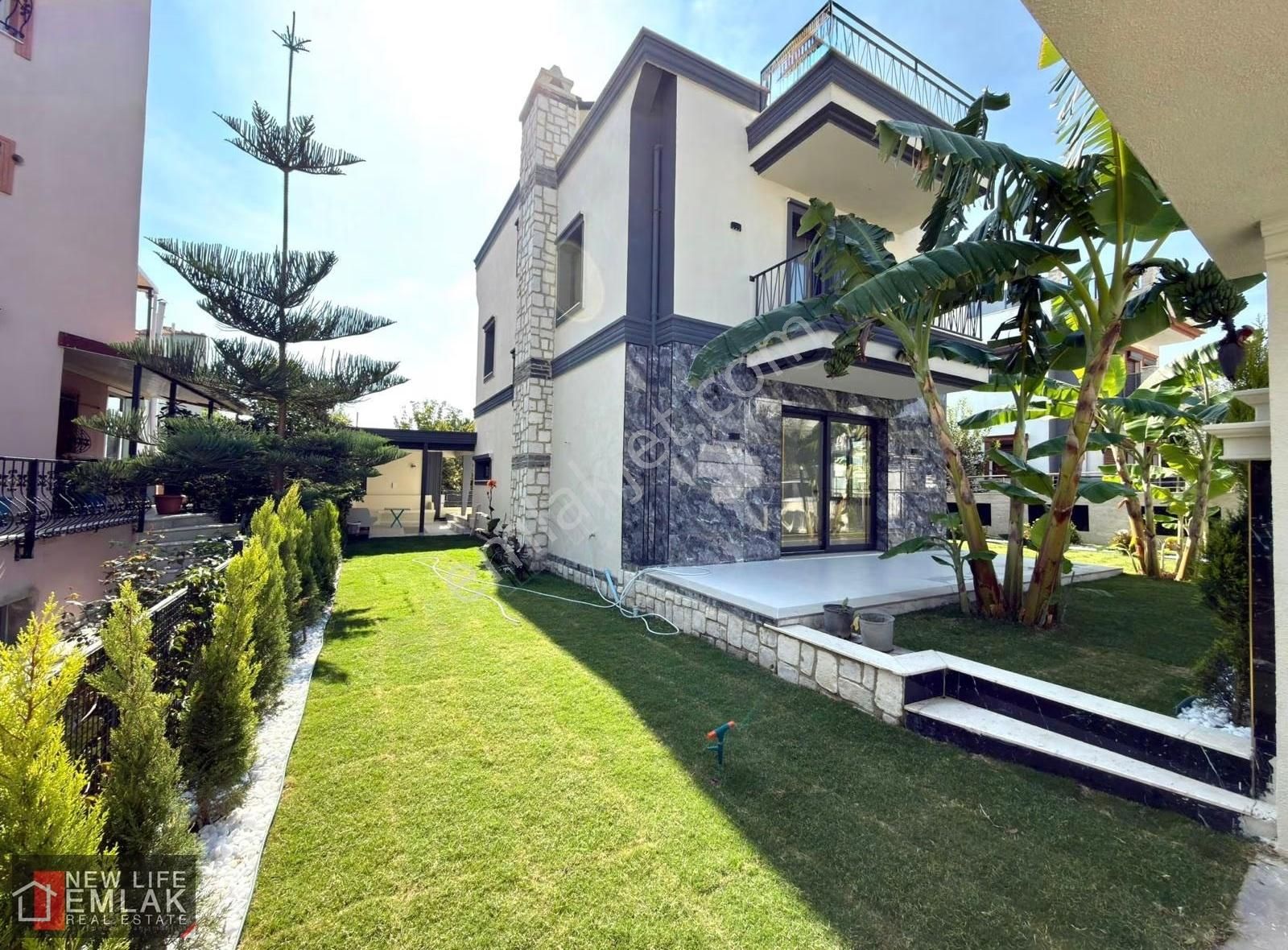 Kuşadası Kadınlar Denizinde Satılık Müstakil Villa - Görsel 14