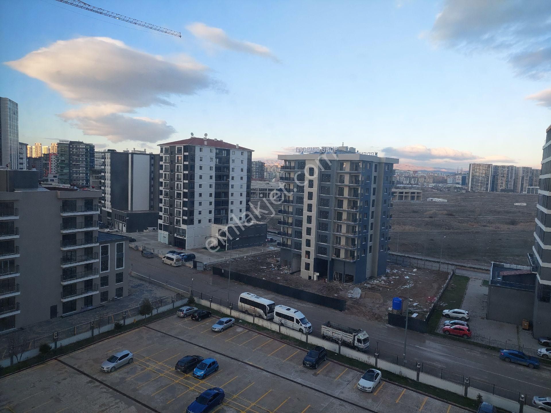 Eryaman Yeşilova'da Site İçerisinde Boş Ara Kat Full Eşyalı 1+1 Daire - Görsel 13