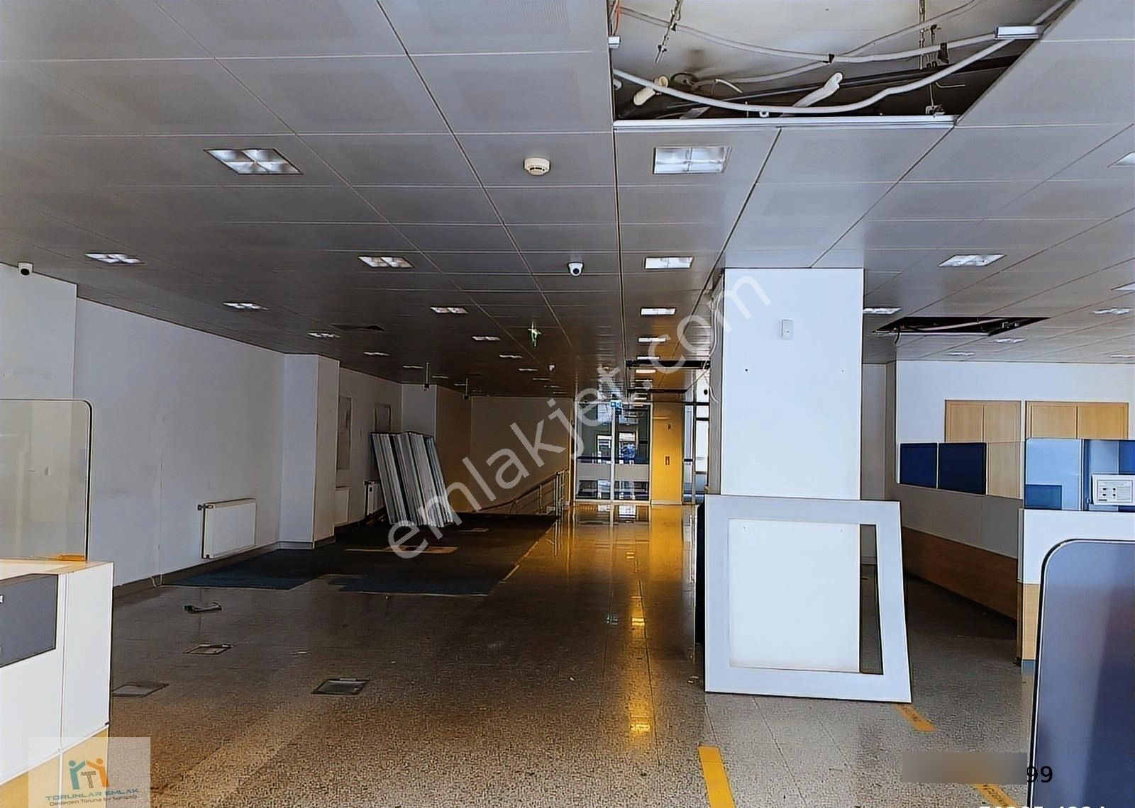 Torunlar'dan Ana Cadde Üzeri İskanlı Kiralık 500m2 Mağaza - Görsel 4