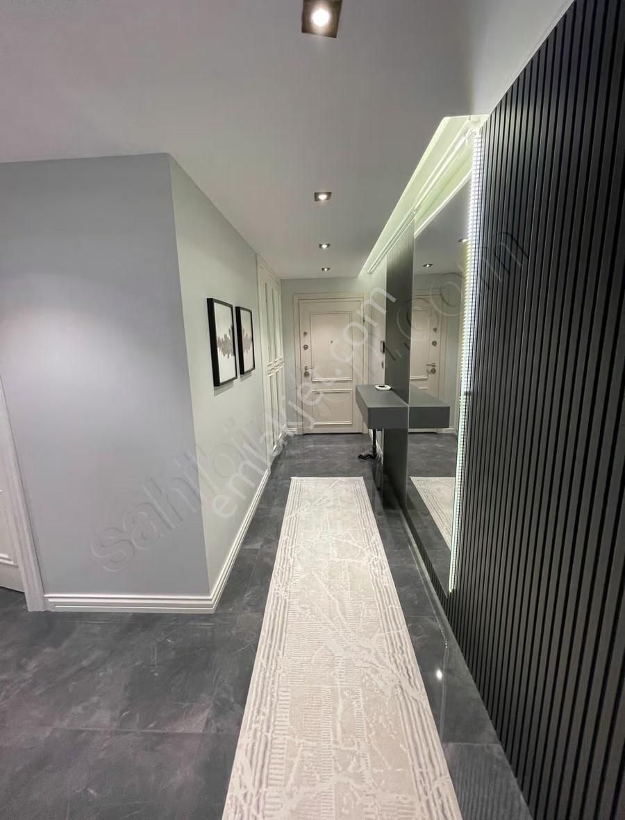 Liv Bahçeşehir Sitesi Satılık 4+1 Emsalsiz Daire - Görsel 13