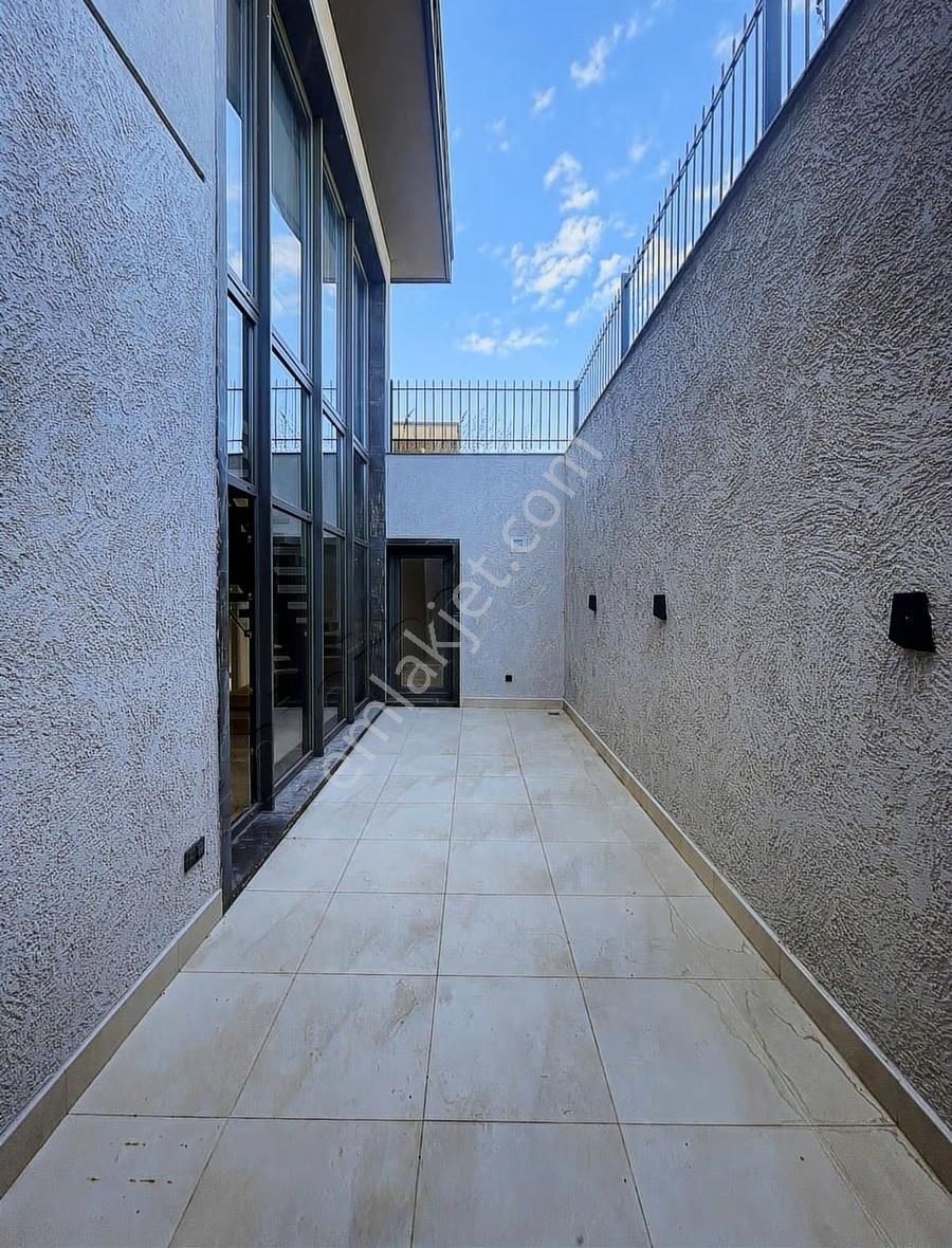 Karaağaç Alkent Mesa Yeşilyaka Kiralık Emsalsiz 4+1 Villa - Görsel 18