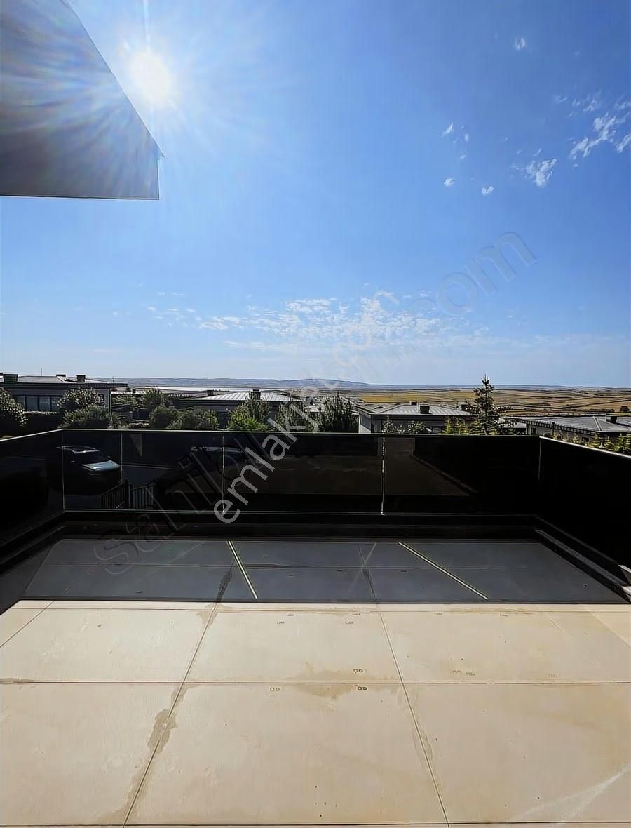 Karaağaç Alkent Mesa Yeşilyaka Kiralık Emsalsiz 4+1 Villa - Görsel 14