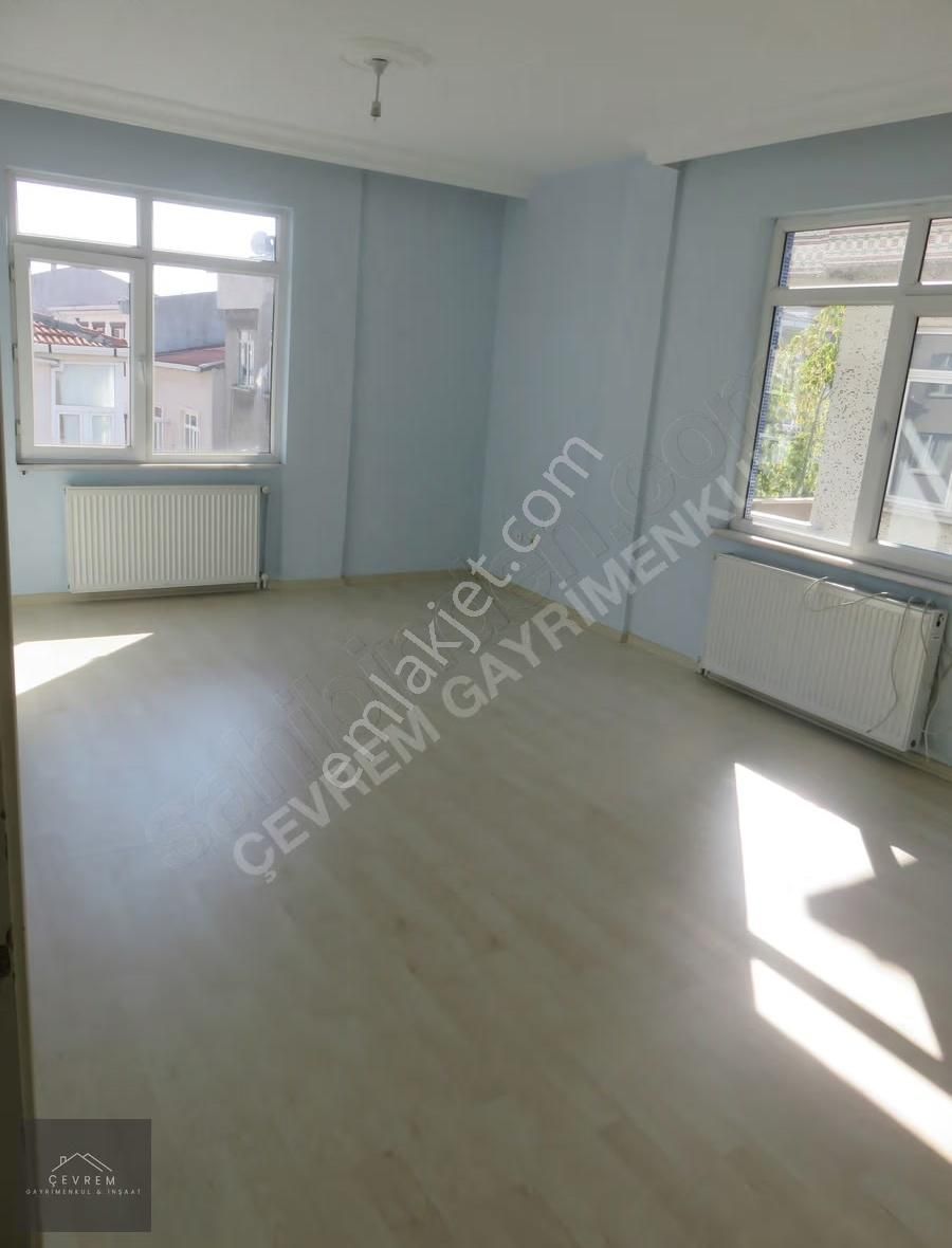 Gültepe'de Harika Konumda Metrobüse Yakın Kiralık 2+1 Arakat - Görsel 12