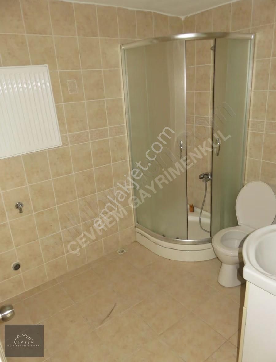 Gültepe'de Harika Konumda Metrobüse Yakın Kiralık 2+1 Arakat - Görsel 15