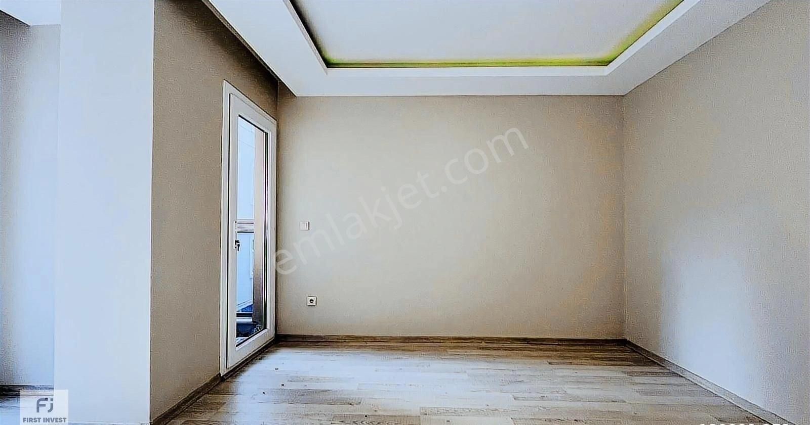 B.çekmece Ekinoba'da E-5e Yakın Satılık 2+1 Site İçi Ferah Daire - Görsel 3