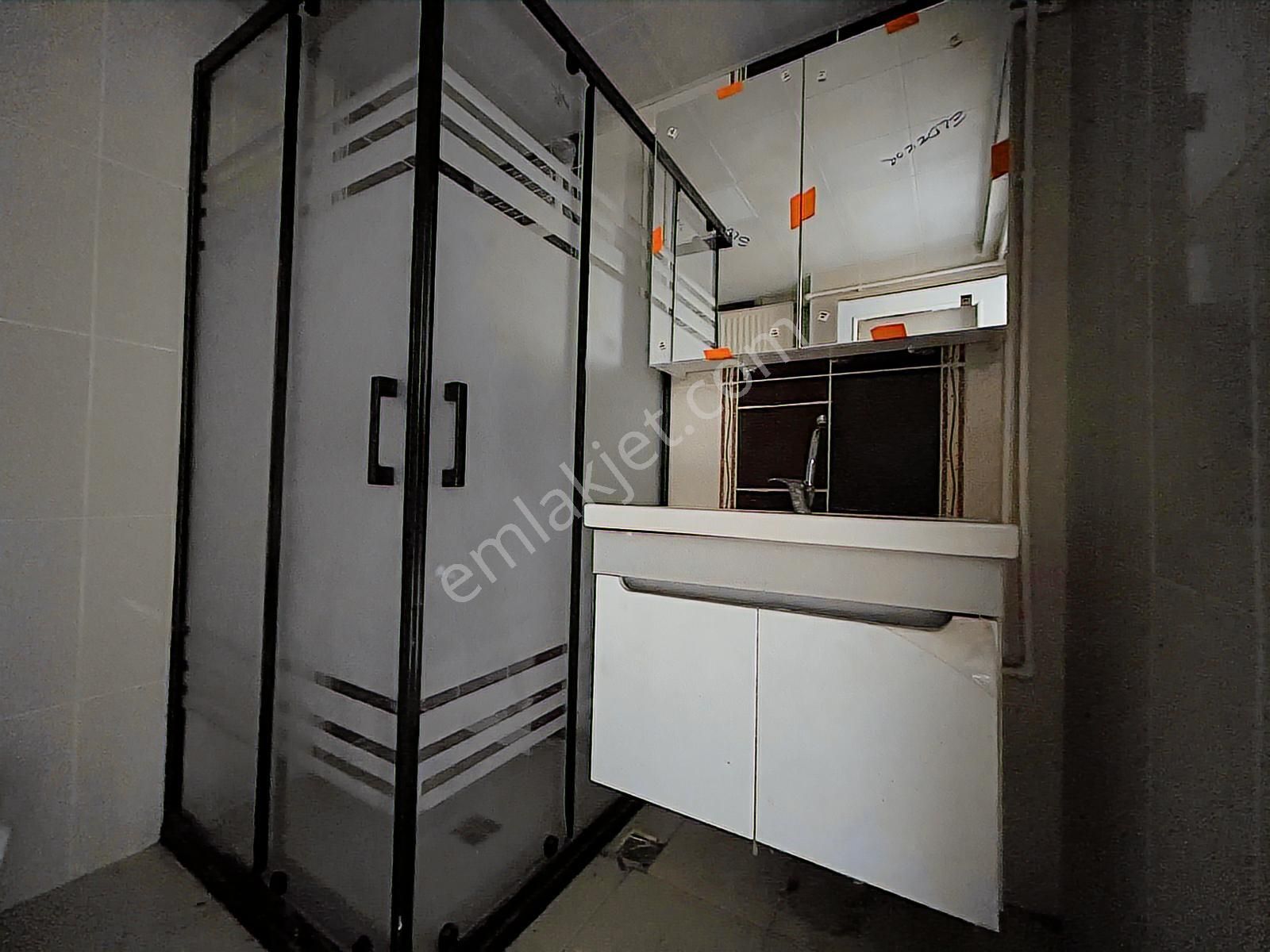 Etimesgut İstasyon Mahallesinde Arakat Kiralık 3+1 Daire - Görsel 22