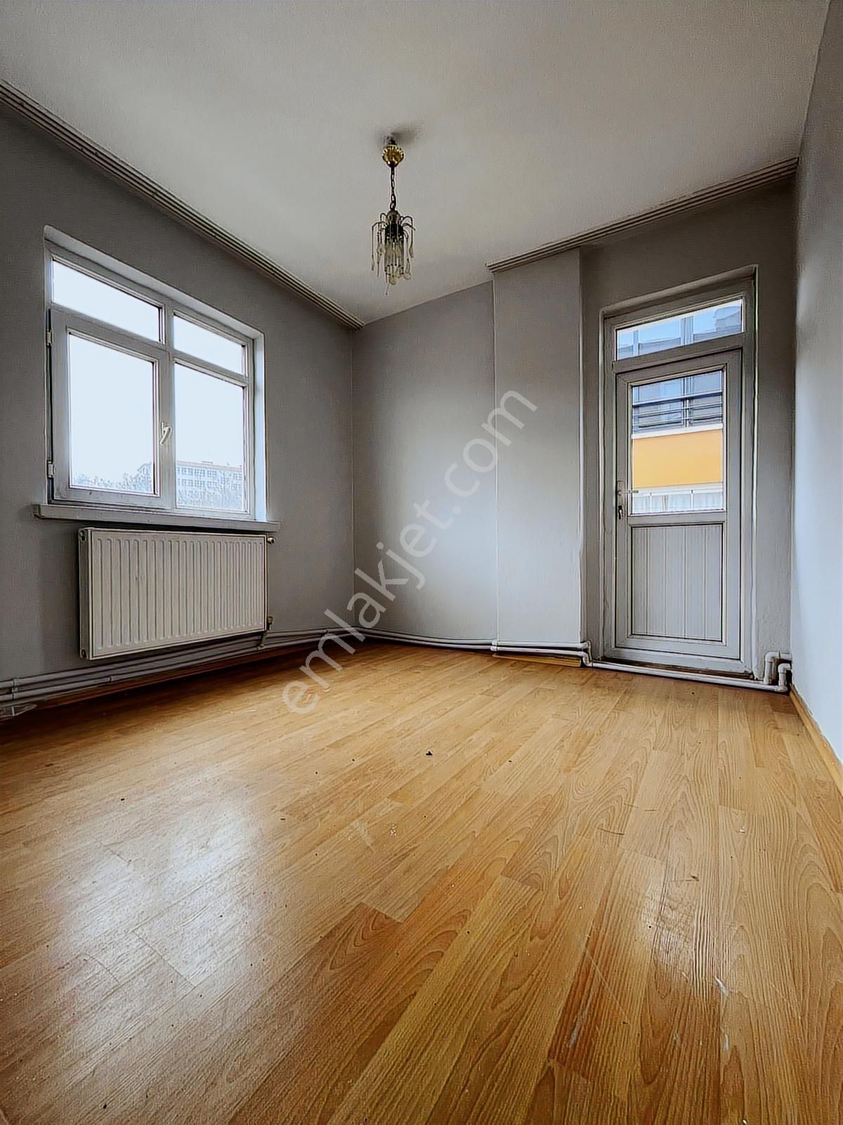 Etimesgut İstasyon Mahallesinde Arakat Kiralık 3+1 Daire - Görsel 18