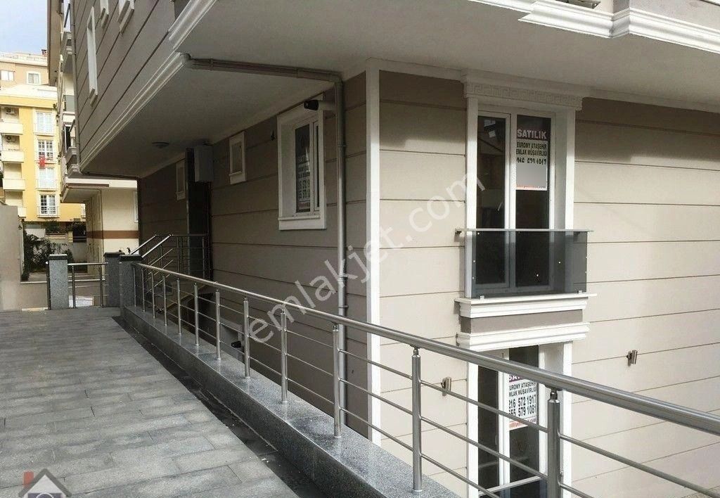 Ataşehir Emlak`tan İnönü Mahallesin,de Satılık Kiracılı 1+1 Lüx Daire 2 - Görsel 3