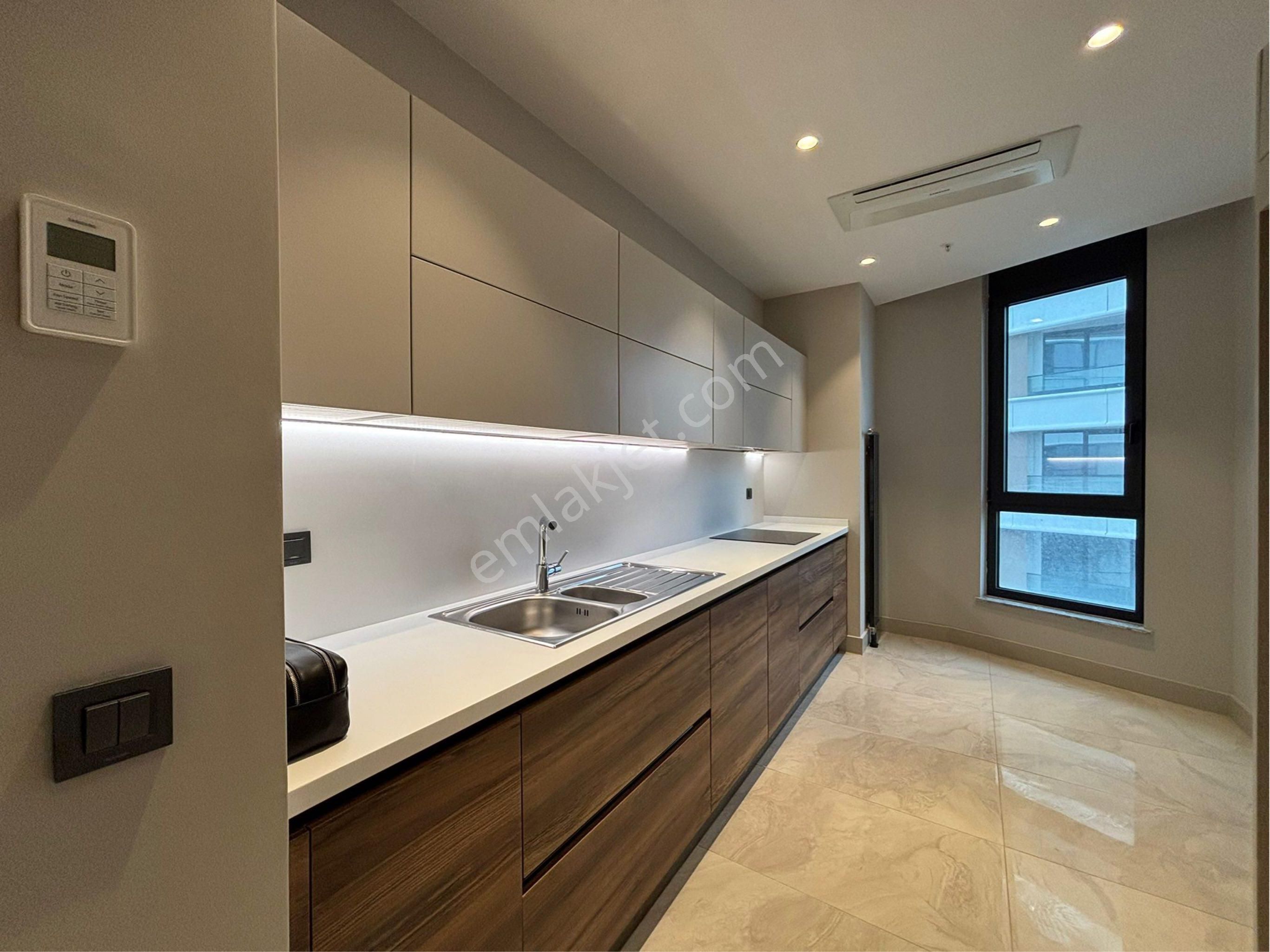 Alsancak Evora Projesinde 3+1 Deniz Manzaralı 19.kat Kiralık Daire - Görsel 27