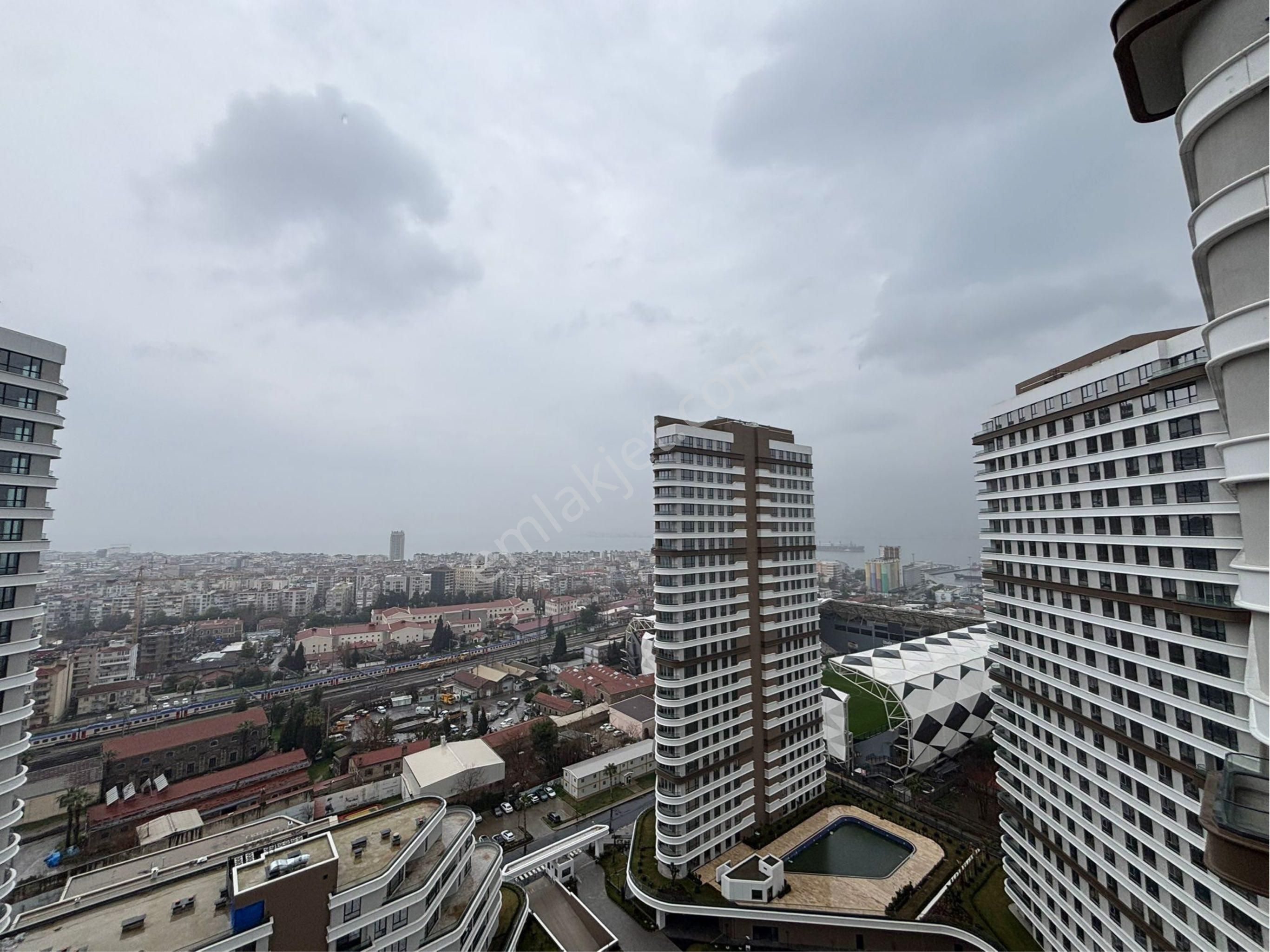 Alsancak Evora Projesinde 3+1 Deniz Manzaralı 19.kat Kiralık Daire - Görsel 6