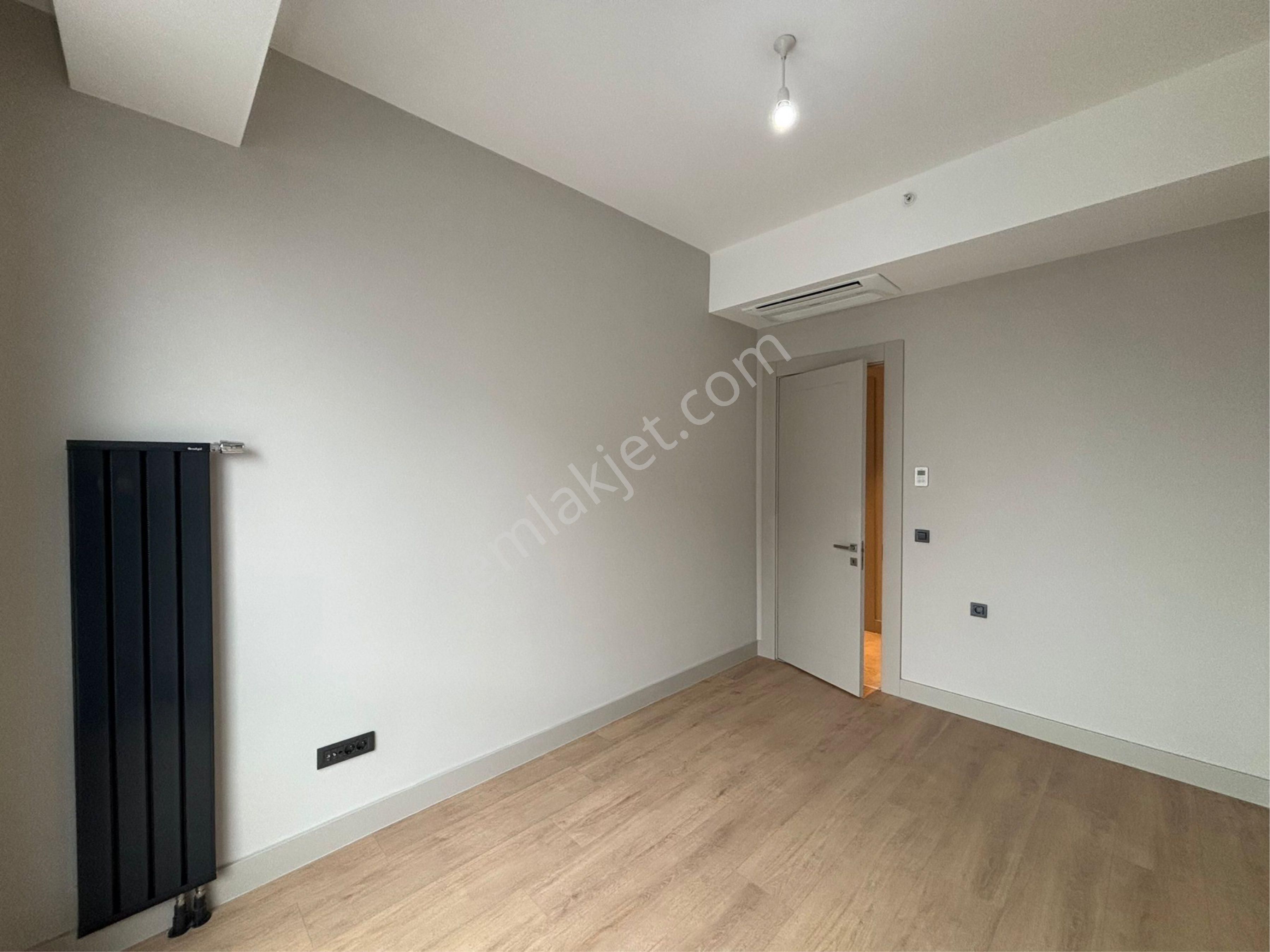 Alsancak Evora Projesinde 3+1 Deniz Manzaralı 19.kat Kiralık Daire - Görsel 13