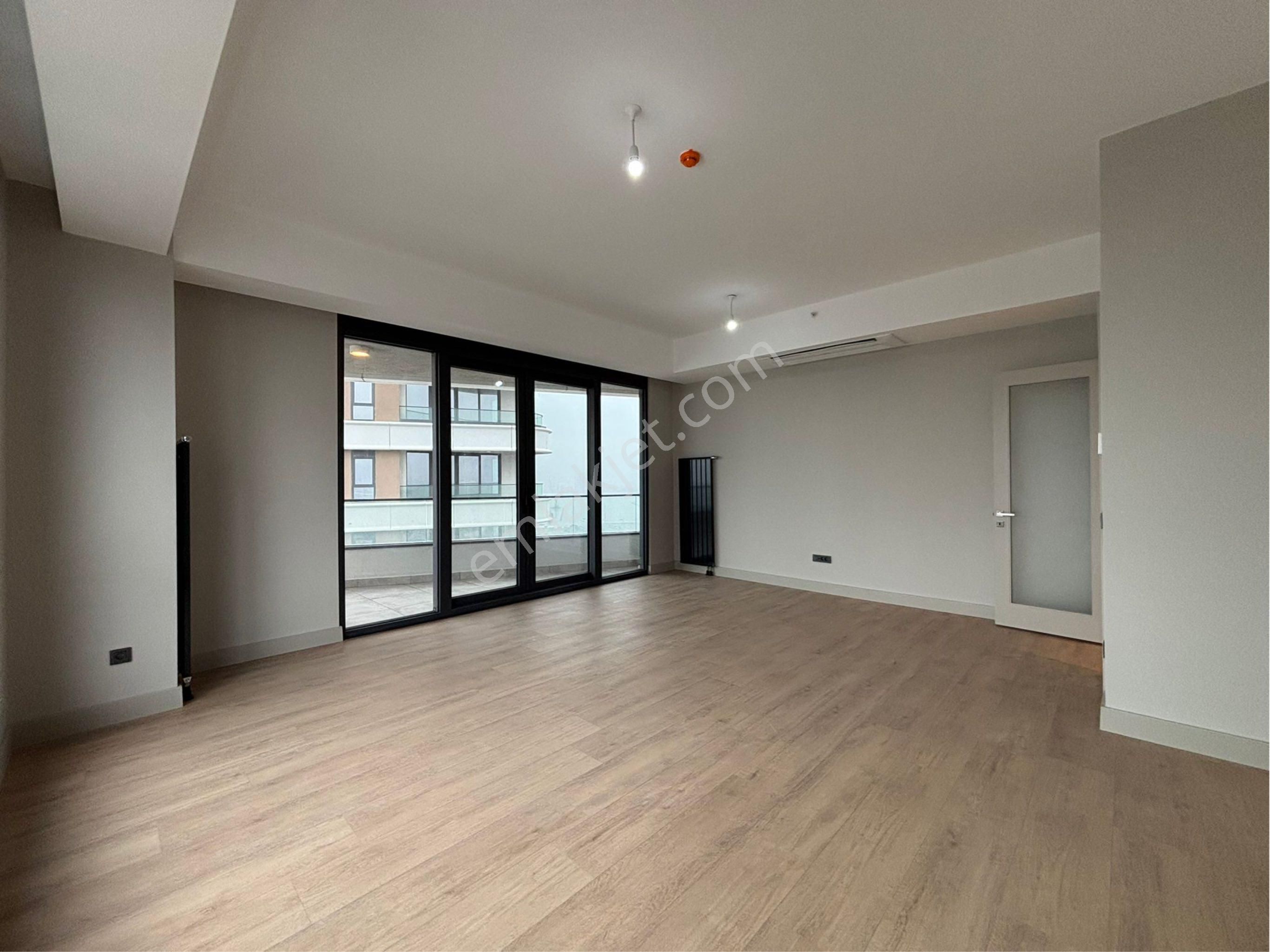 Alsancak Evora Projesinde 3+1 Deniz Manzaralı 19.kat Kiralık Daire - Görsel 3