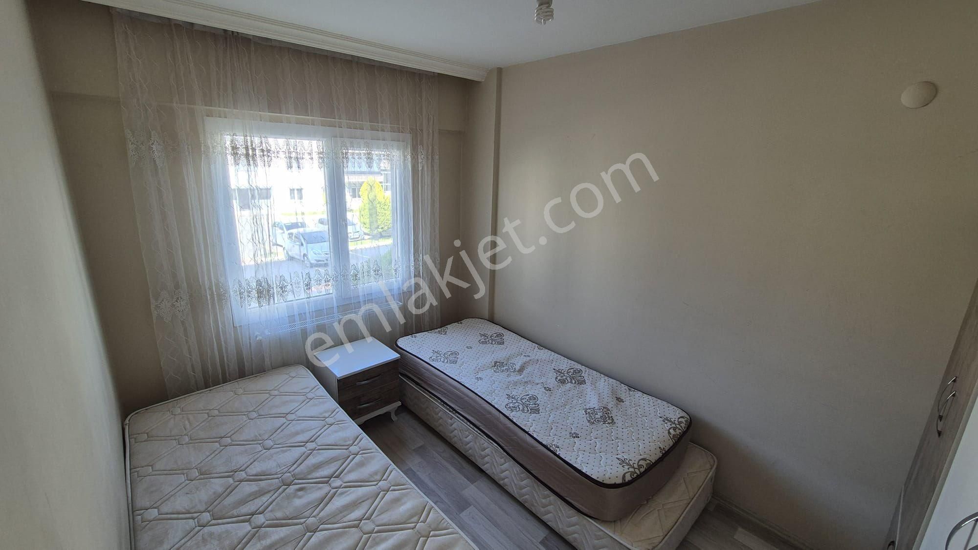 Yenikentte Güneşpark Evlerinde 1+1 Eşyalı Daire Satılıktır. - Görsel 6