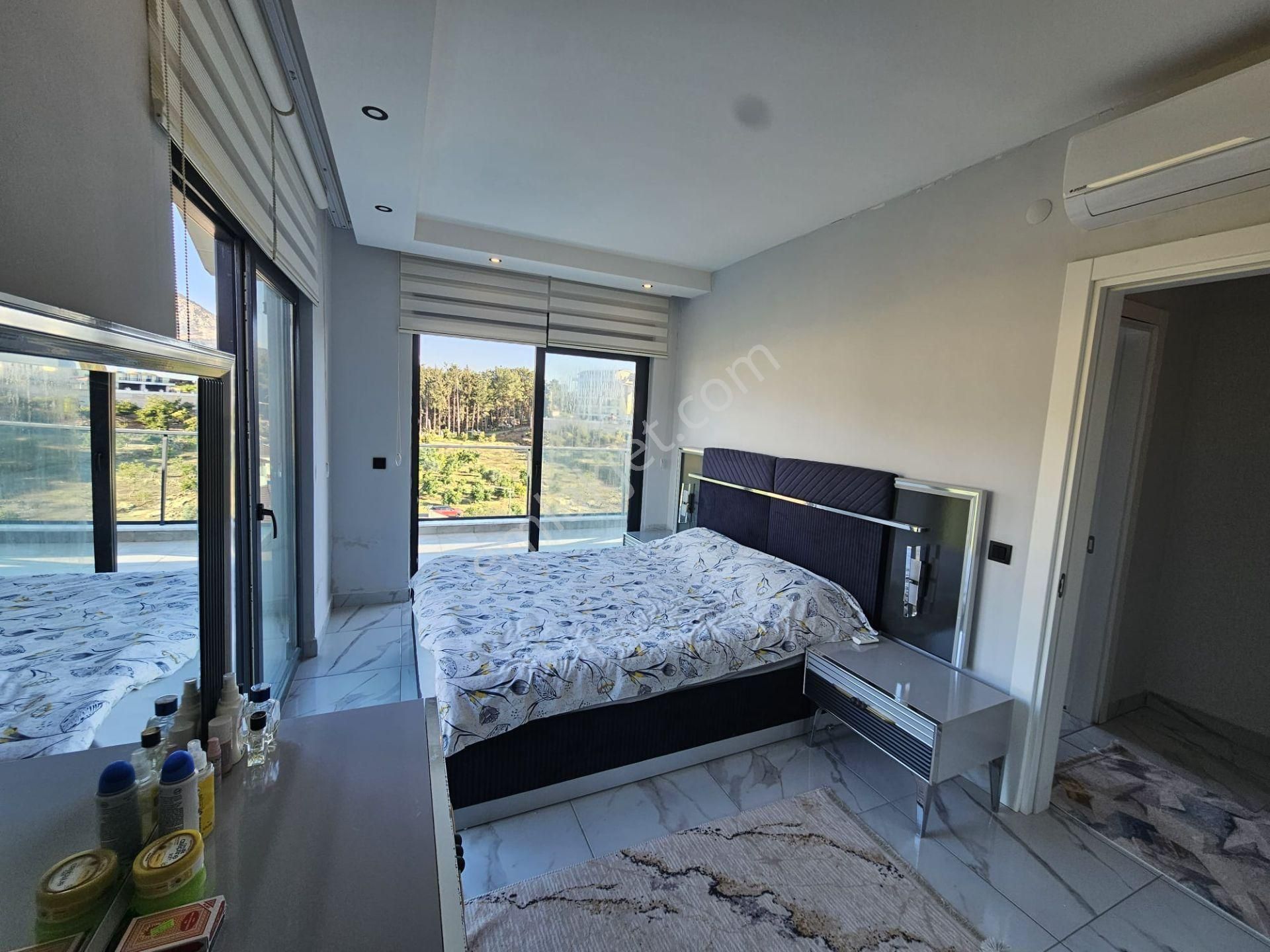 Alanya Oba Satılık 2+1 Eşyalı Dubleks Daire Site İçerisinde - Görsel 25