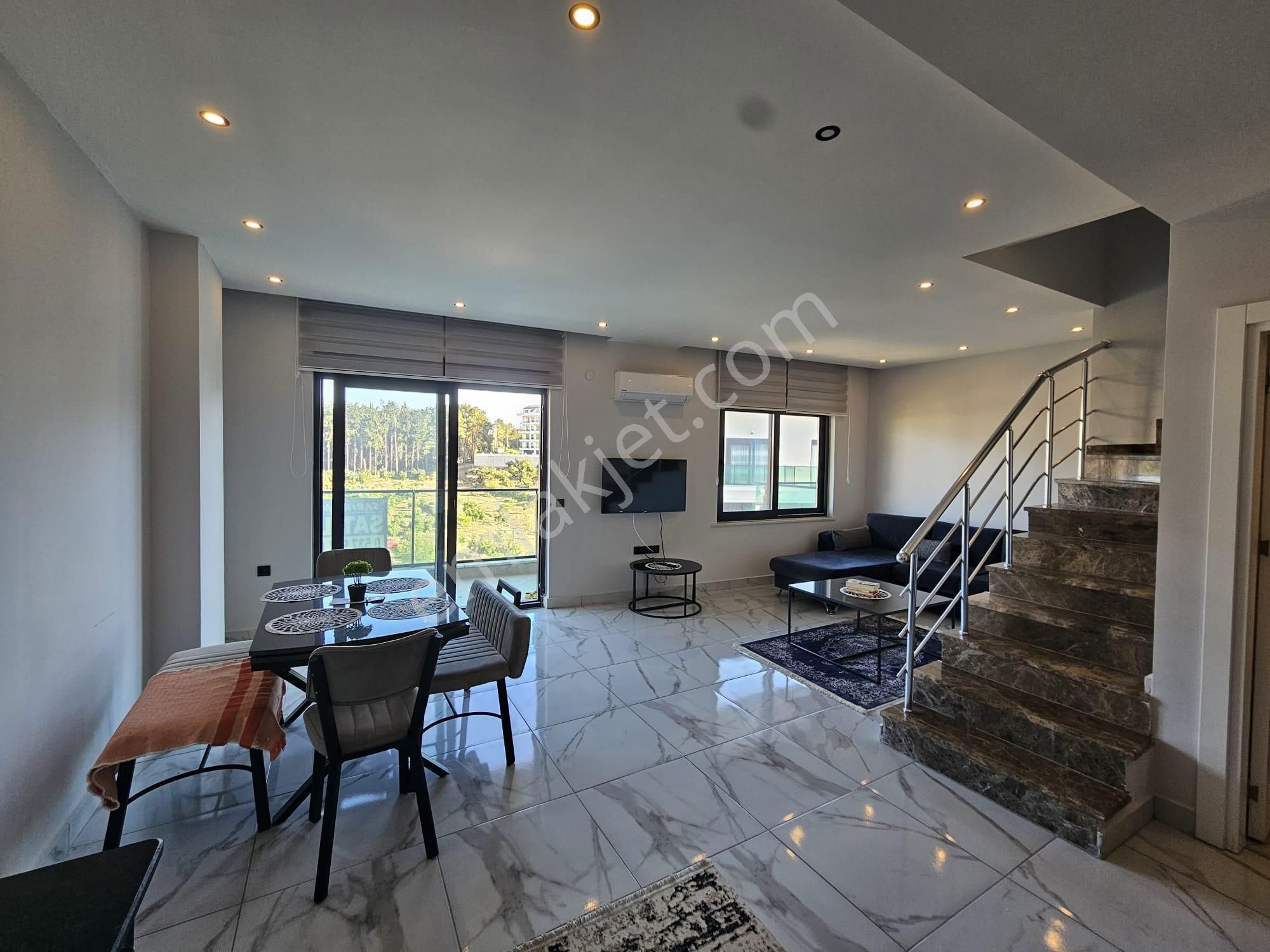 Alanya Oba Satılık 2+1 Eşyalı Dubleks Daire Site İçerisinde - Görsel 21
