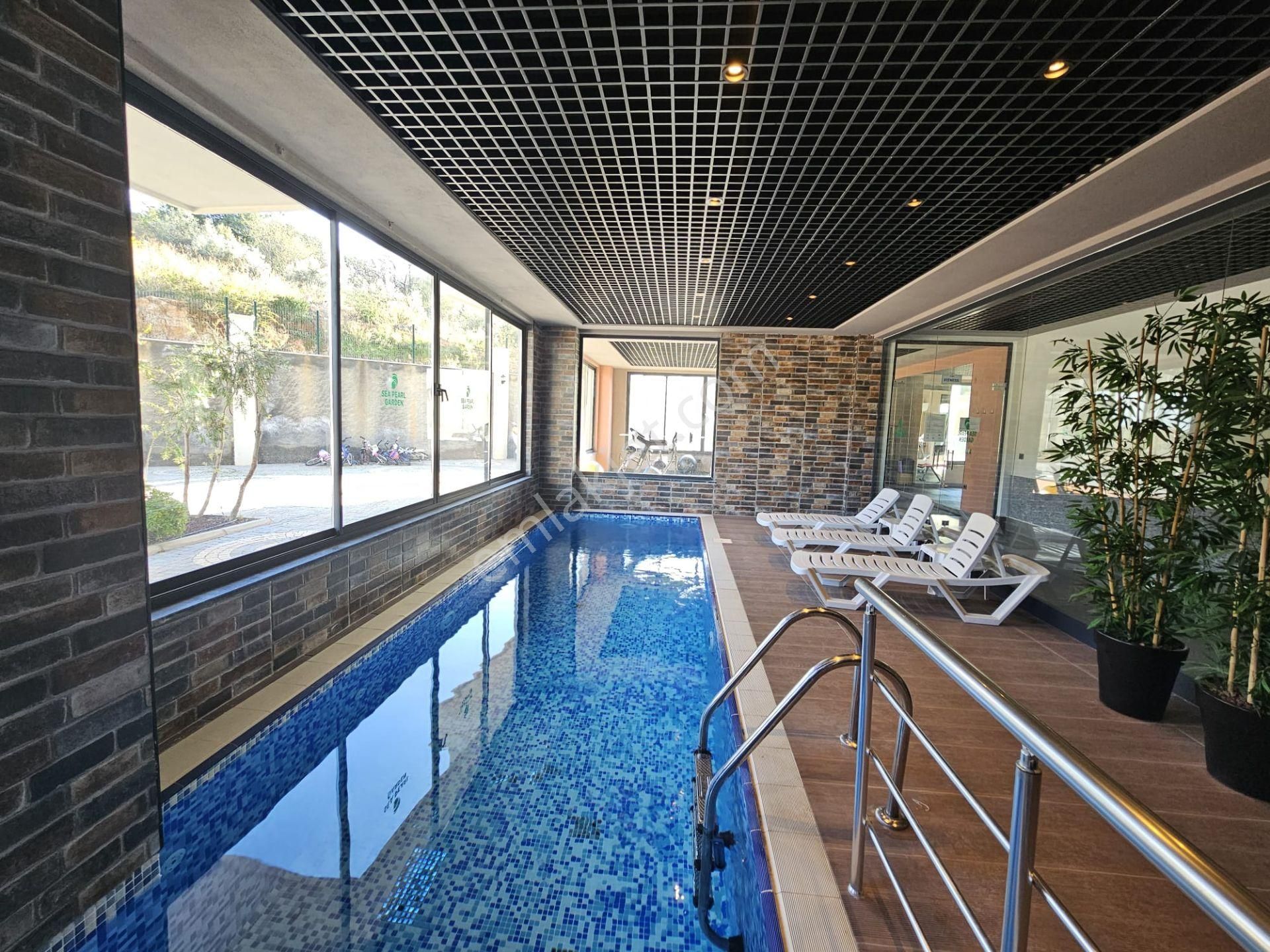Alanya Oba Satılık 2+1 Eşyalı Dubleks Daire Site İçerisinde - Görsel 14