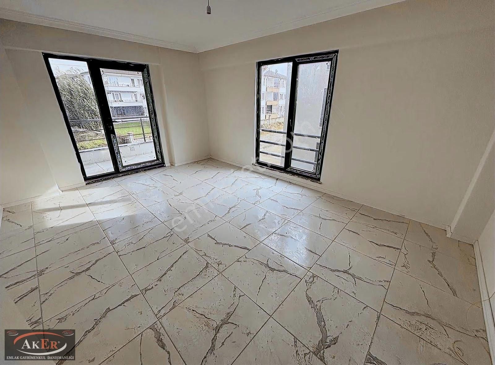 Ömerciklerde | Ara Kat | İskanlı | Ön Cephe | Sıfır | 3+1 Daire - Görsel 13