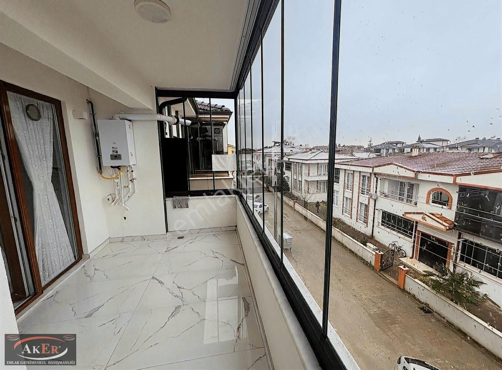 Lüks | 3.kat | Ön Cephe | Çift Balkonlu | İskanlı | 3+1 Daire - Görsel 17