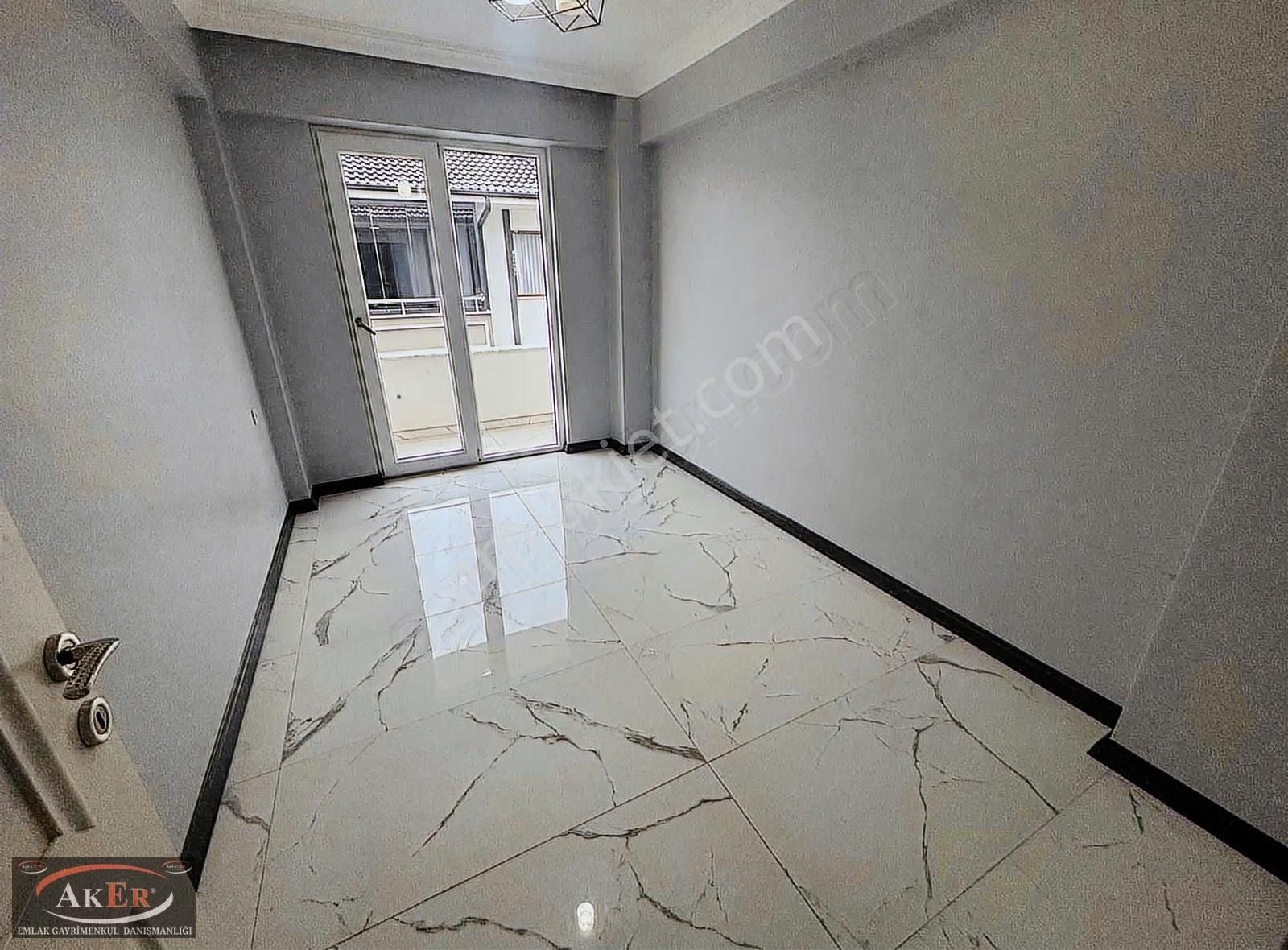 Lüks | 3.kat | Ön Cephe | Çift Balkonlu | İskanlı | 3+1 Daire - Görsel 26