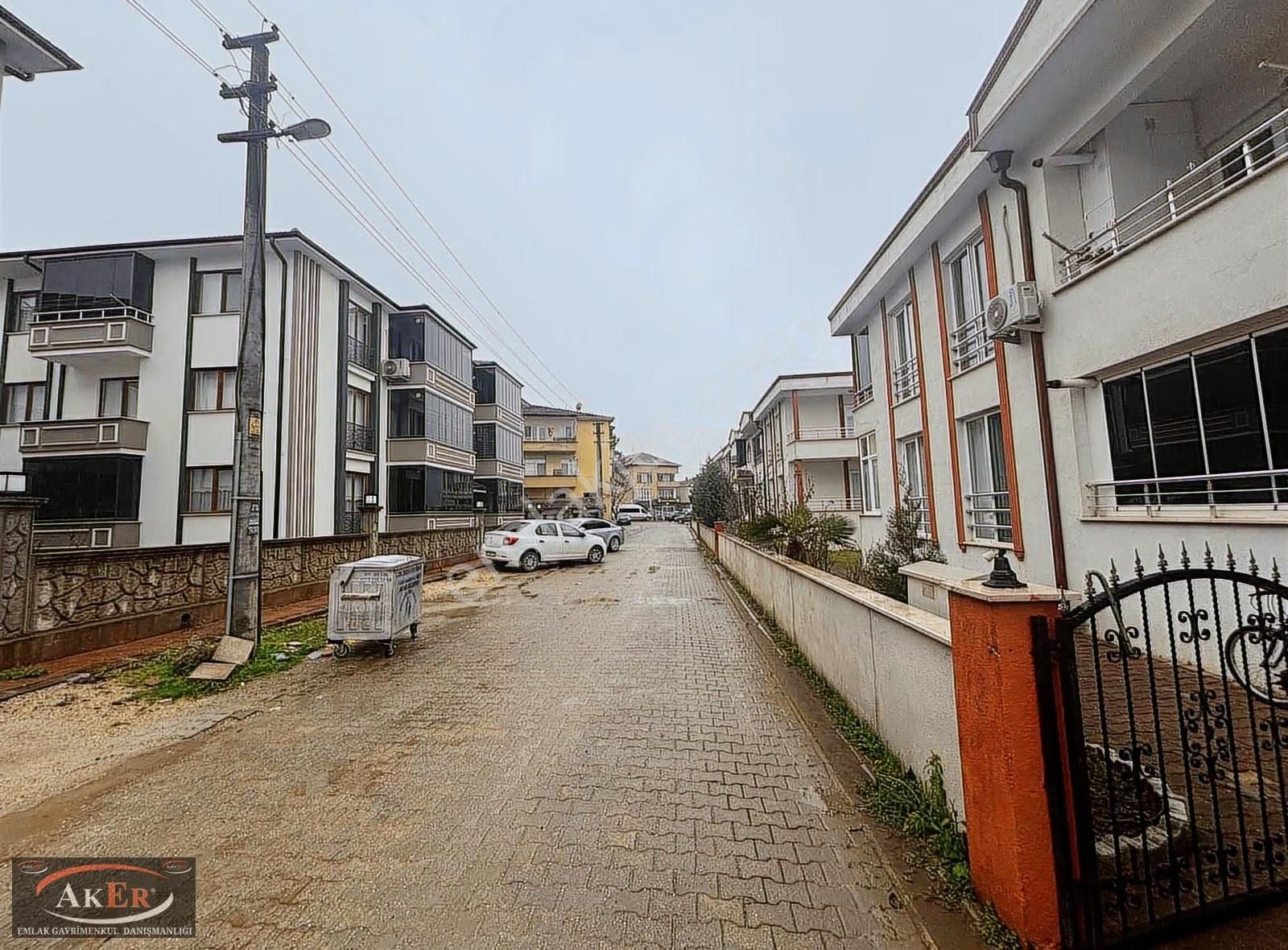 Lüks | 3.kat | Ön Cephe | Çift Balkonlu | İskanlı | 3+1 Daire - Görsel 11