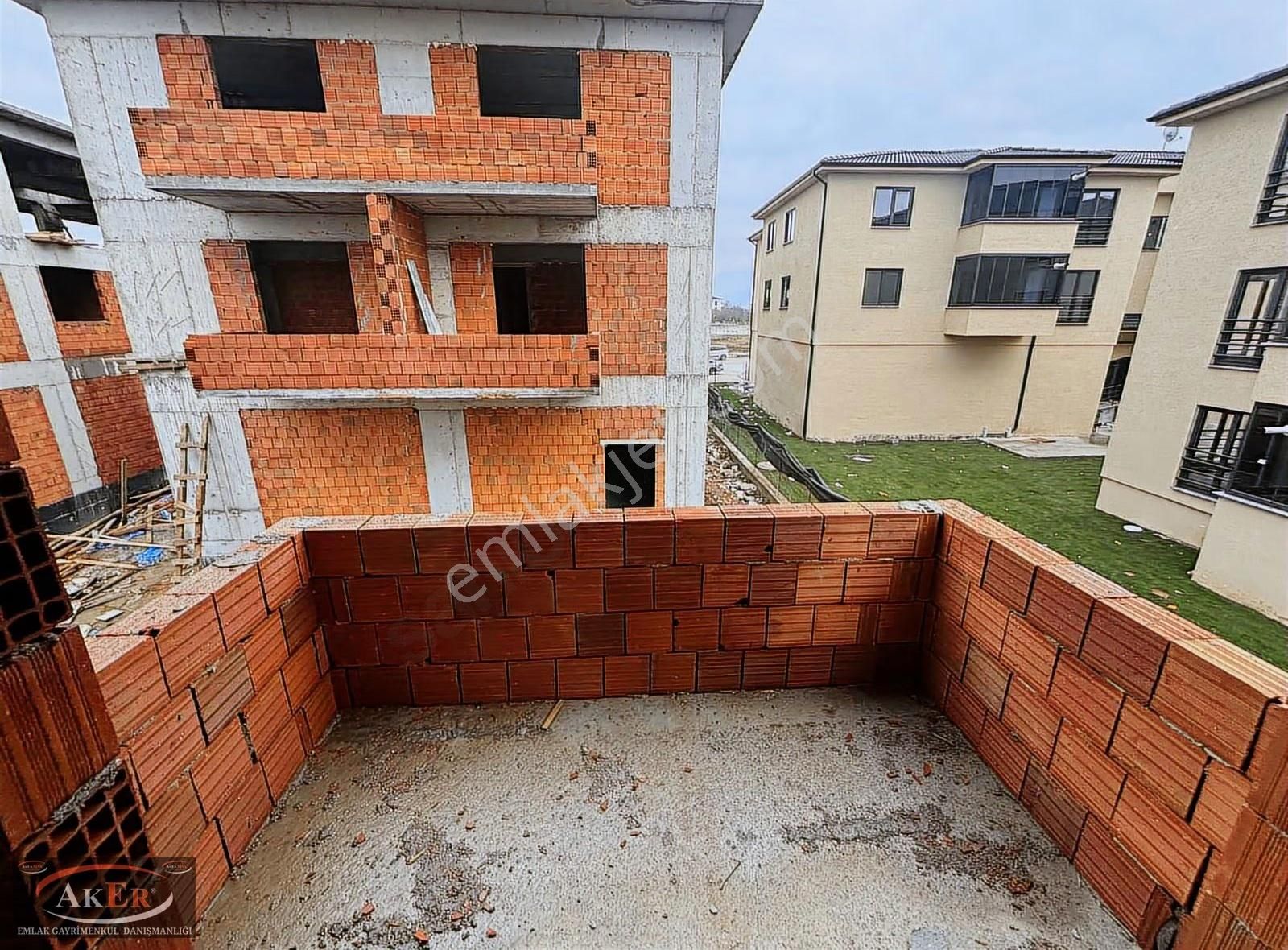 Full Eşyalı | Kombi Ankastre Cam Balkon Dahil | Sıfır 1+1 Daire - Görsel 14