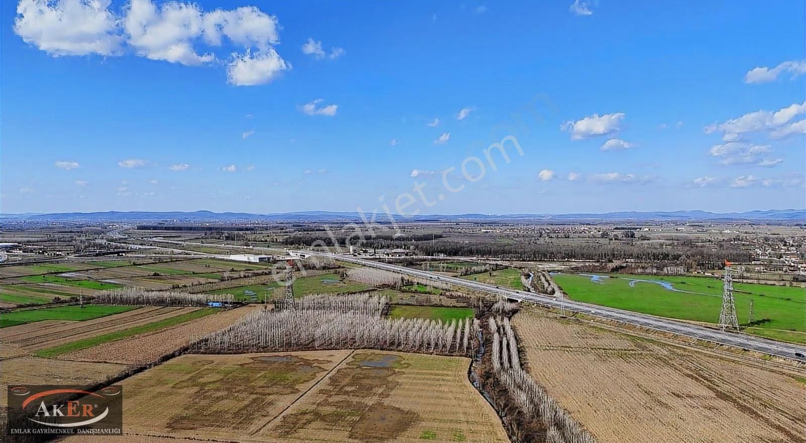 Tarıma Elverişli Köy İçine Yakın Satılık Tarla - Görsel 10