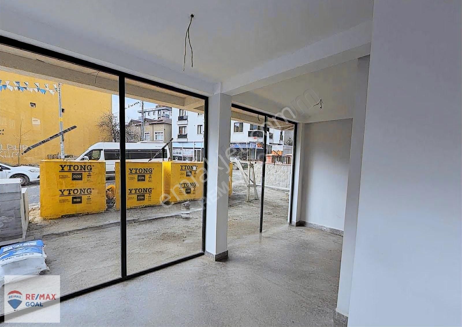Çekmeköy Taşdelen'de Cadde Cepheli Yüksek Potansiyelli Dükkan - Görsel 10