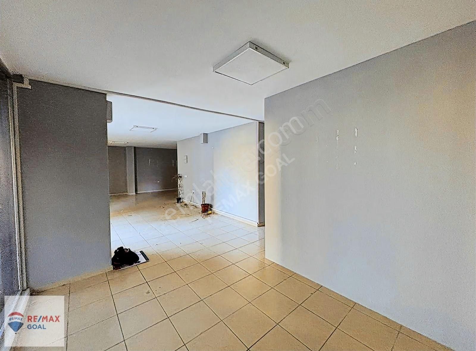 Taşdelen Cumhuriyet İskanlı Her İşe Uygun 115 M2 Kiralık Dükkan - Görsel 9