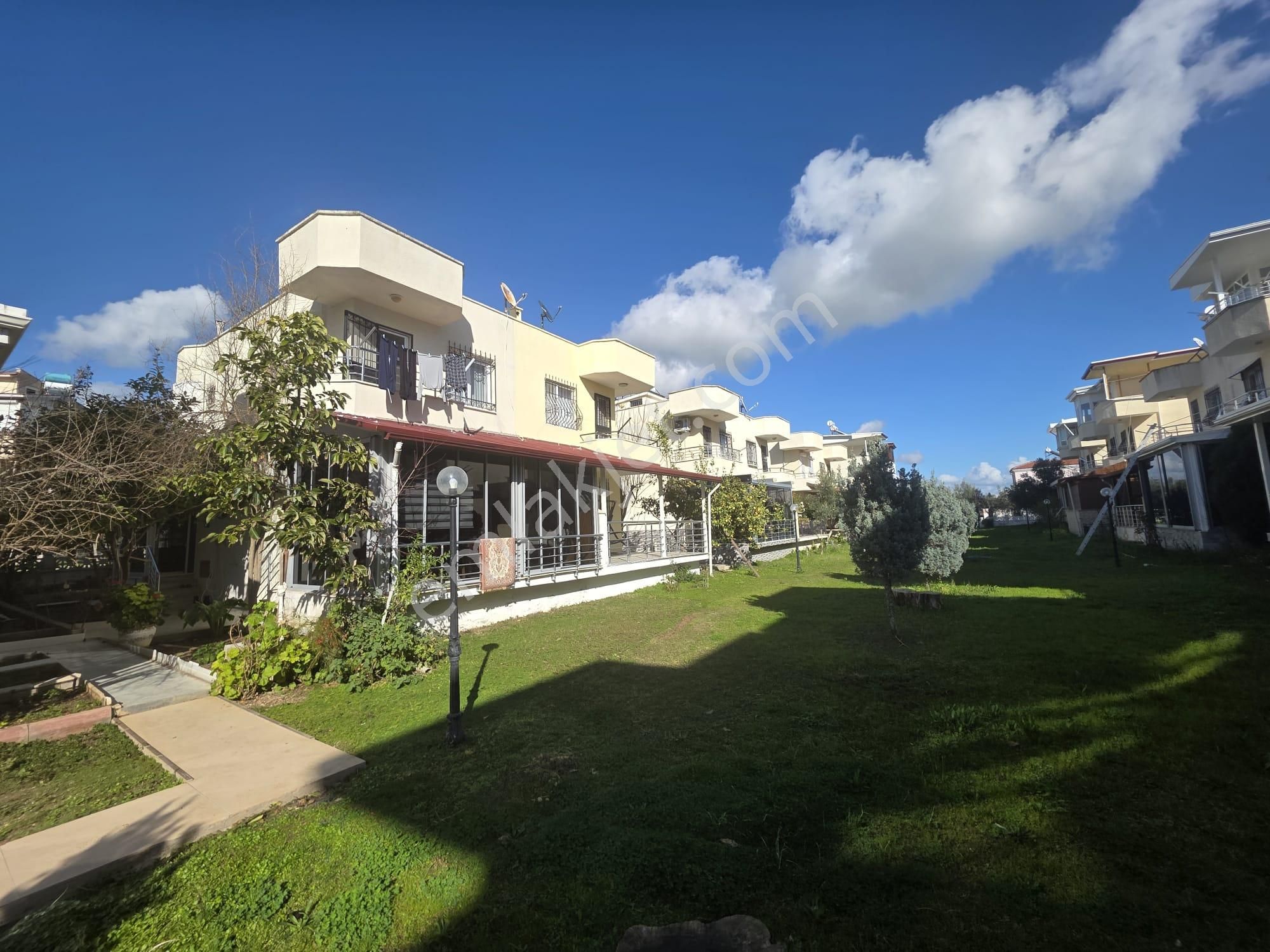 Didim Mavişehir Mahallesi Burcu Sitesinde 2+1 İkiz Villa - Görsel 26