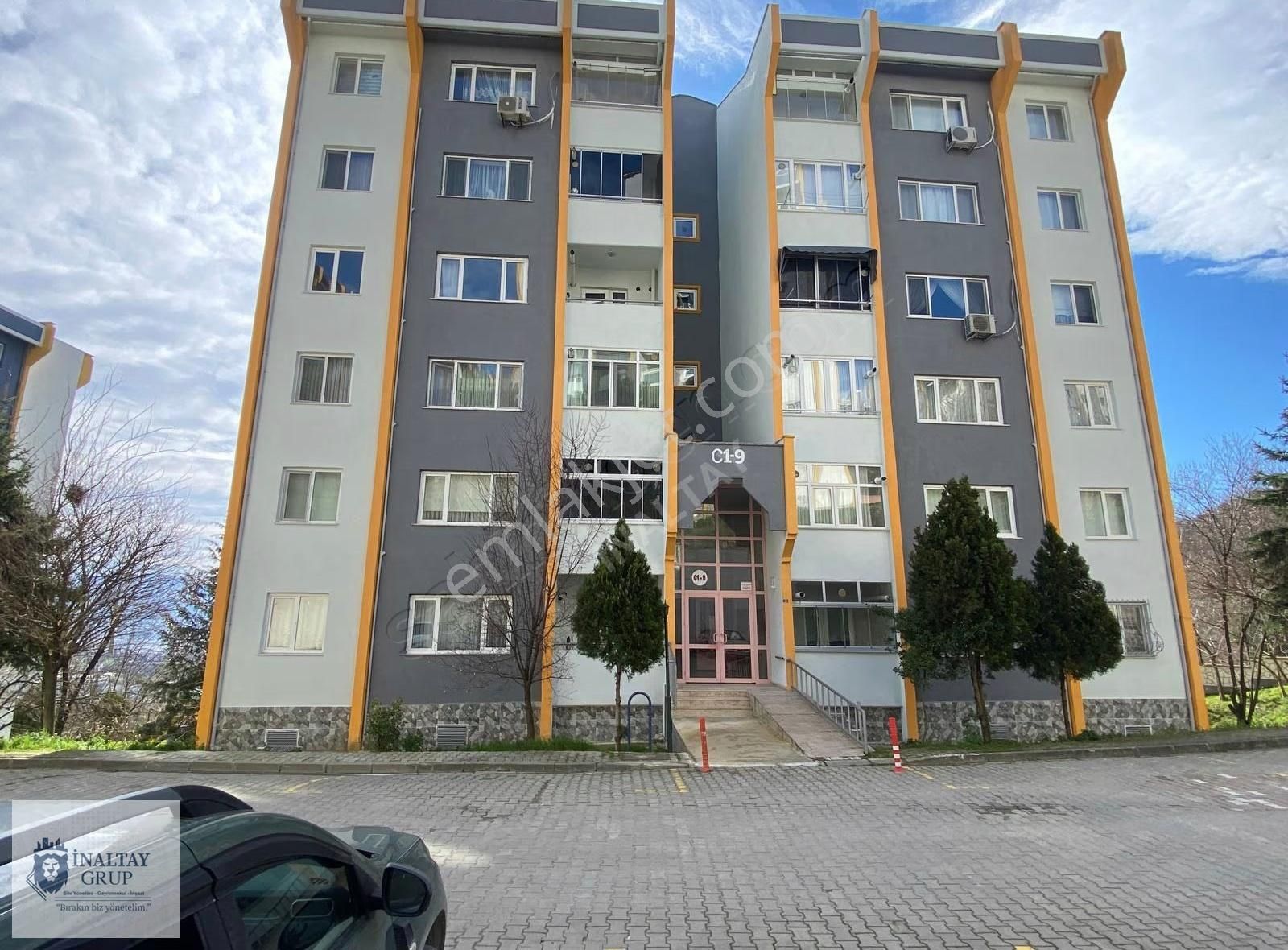 Ş. Gündoğdu Ayazma'da Dorukkent Sitesi'nde 3+1 Satılık Daire