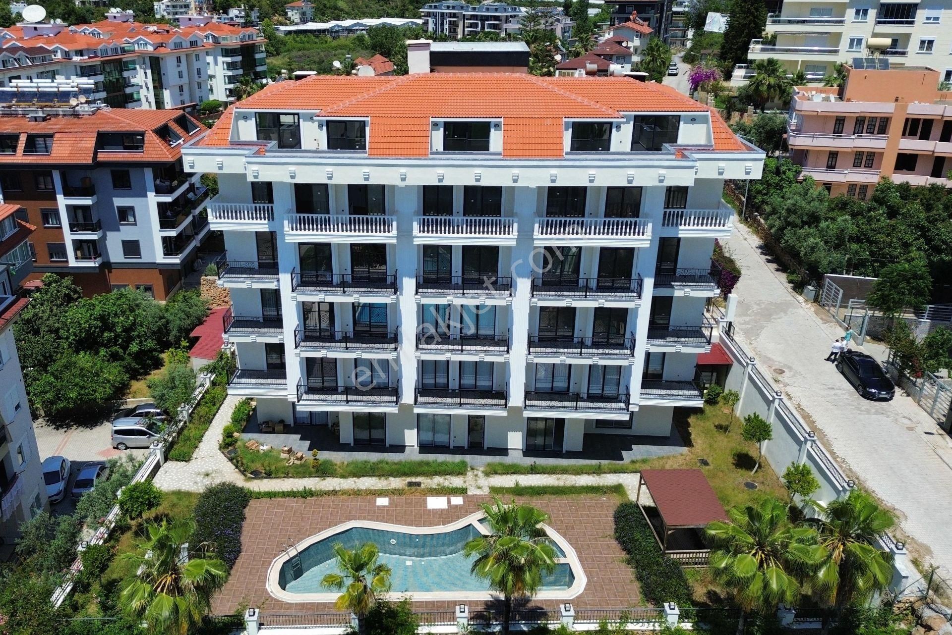 Alanya Kestel'de Satılık 1+1 Fırtsat Daire Havuz Manzaralı - Görsel 6