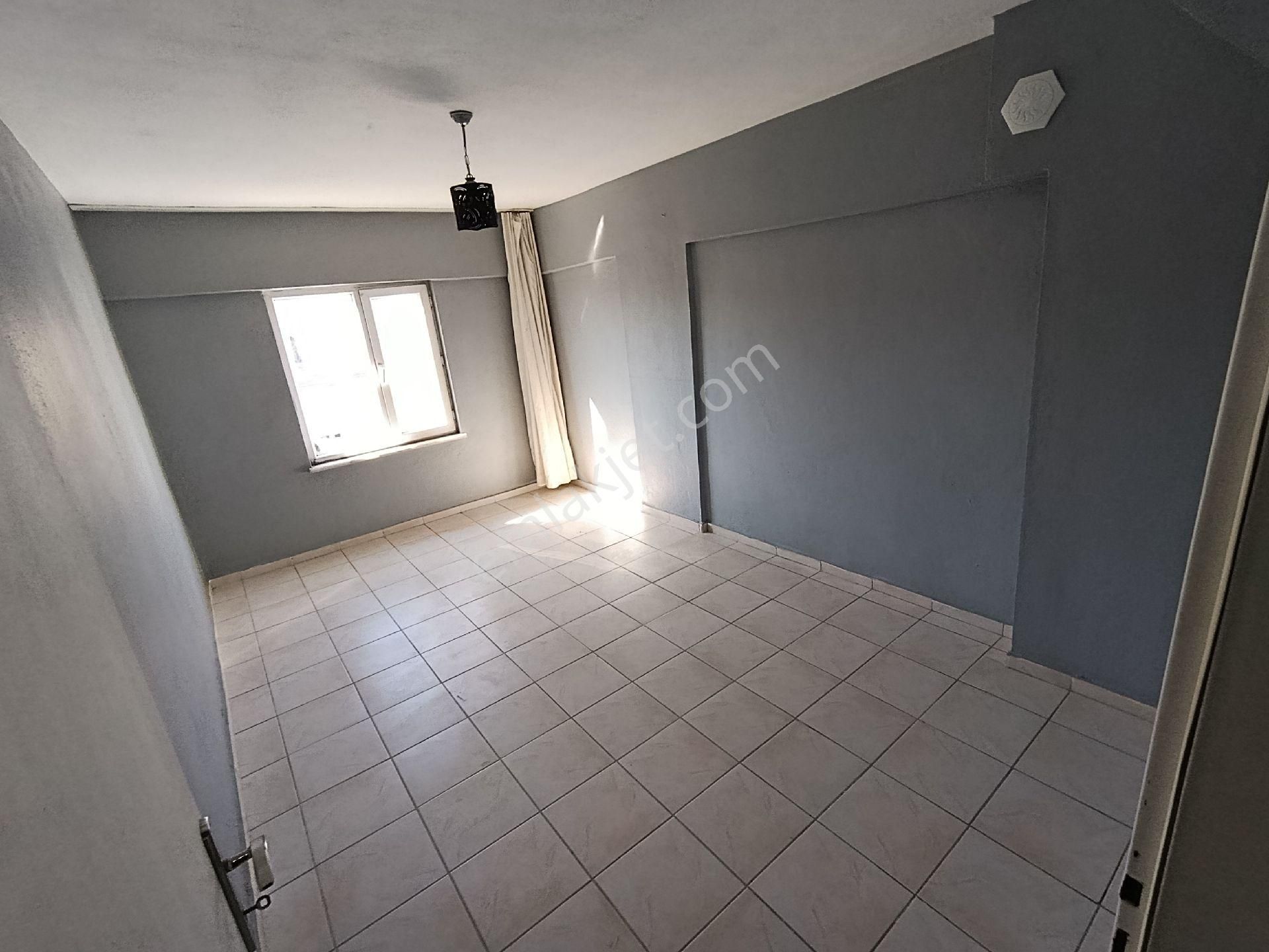 Okul Bölgesinde 3+1 Yaz Kış Kiralık Daire - Görsel 32