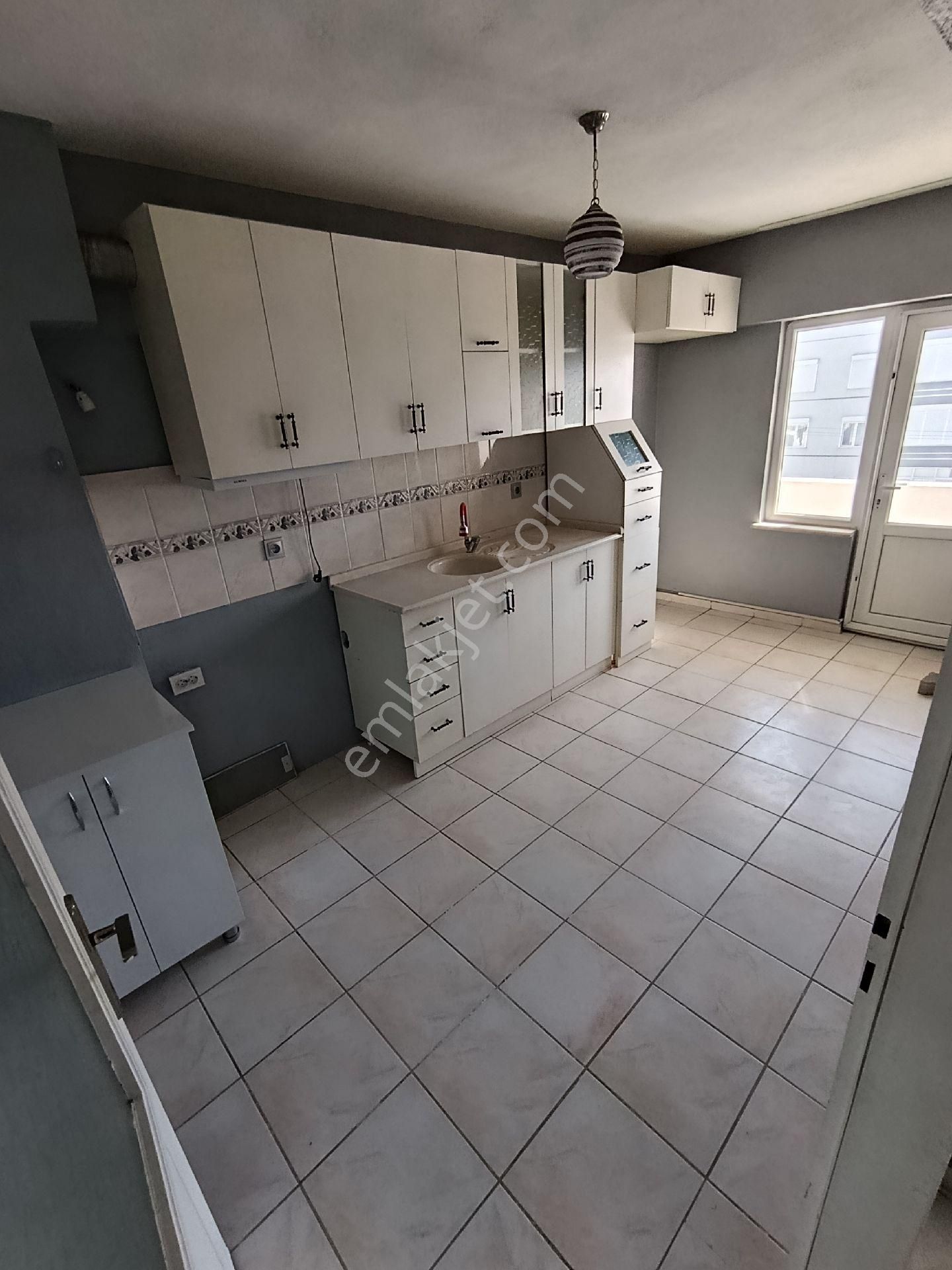 Okul Bölgesinde 3+1 Yaz Kış Kiralık Daire - Görsel 22