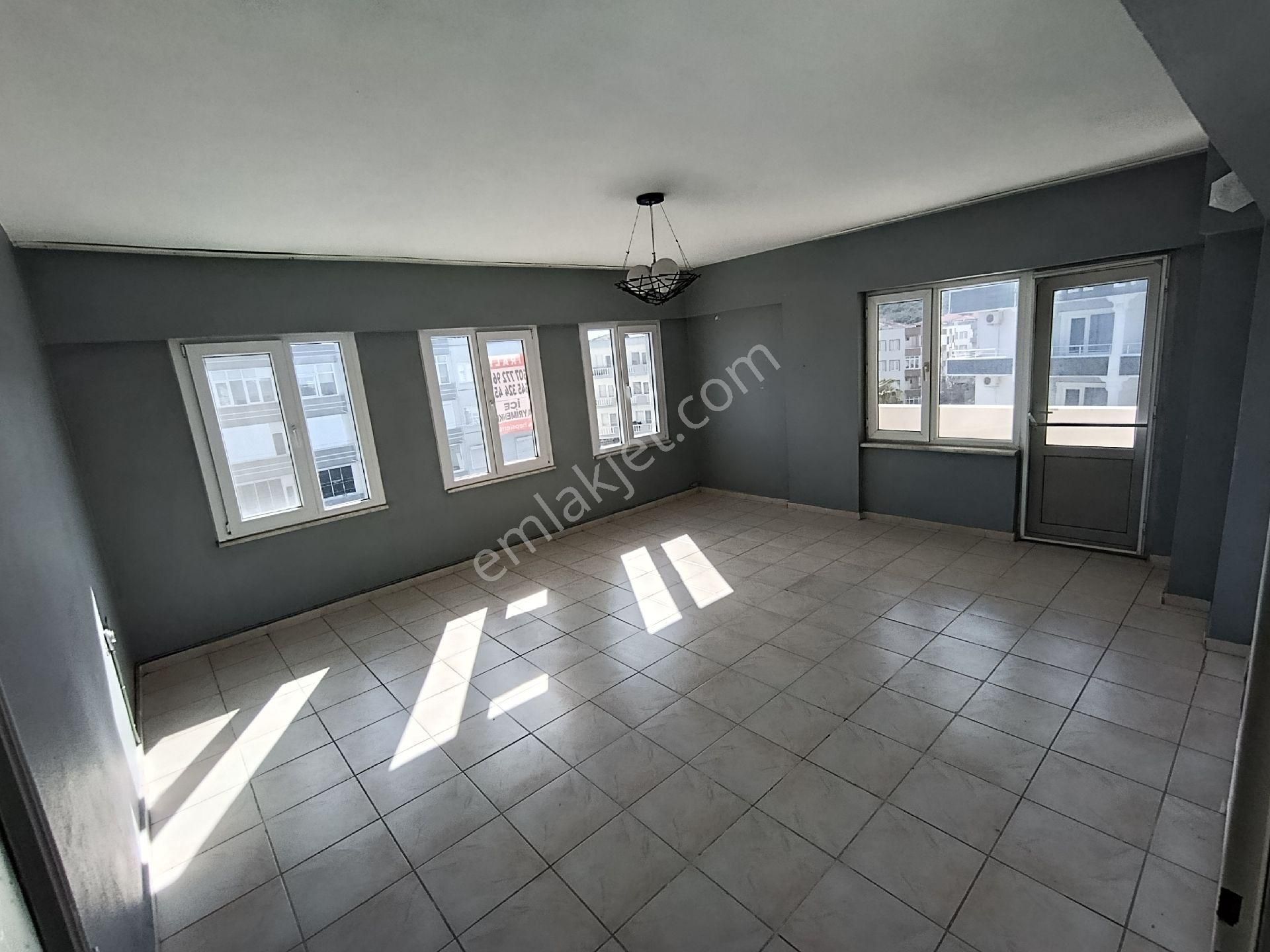 Okul Bölgesinde 3+1 Yaz Kış Kiralık Daire - Görsel 6