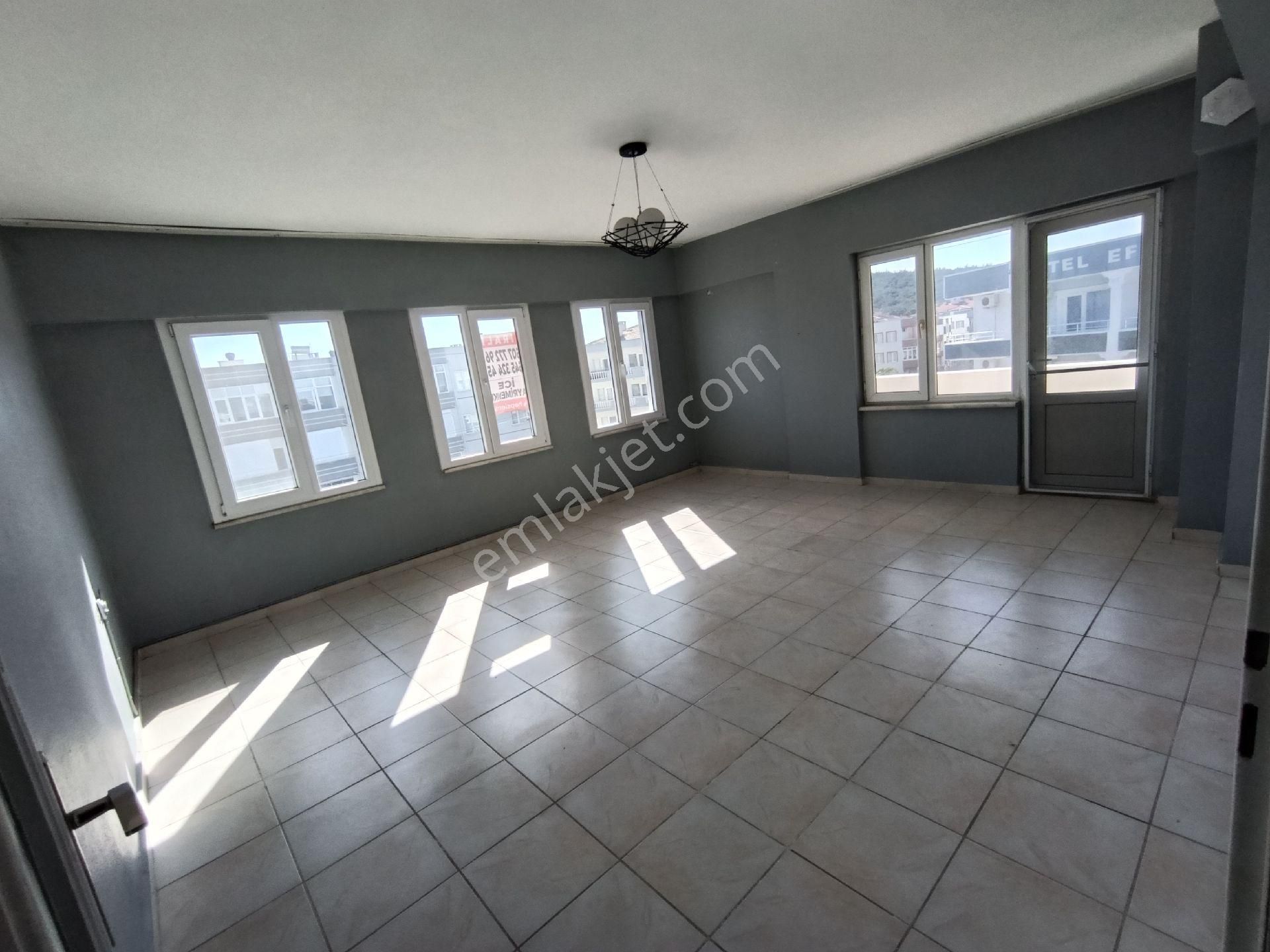 Okul Bölgesinde 3+1 Yaz Kış Kiralık Daire - Görsel 4