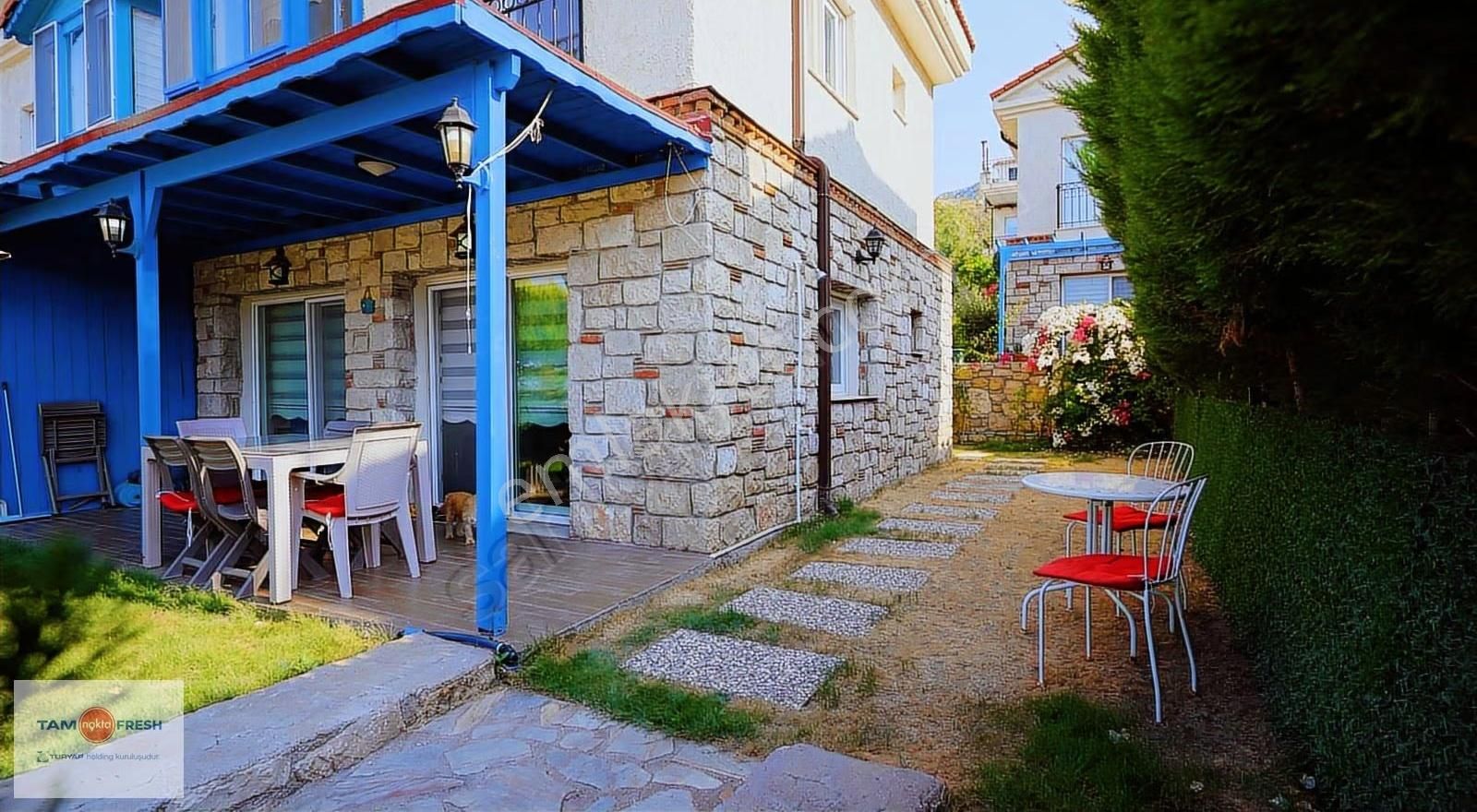 Karaburun Saip Mahallesinde Deniz Manzaralı 3+1 Tripleks Villa - Görsel 26