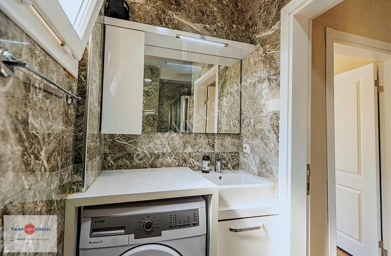Karaburun Saip Mahallesinde Deniz Manzaralı 3+1 Tripleks Villa - Görsel 28