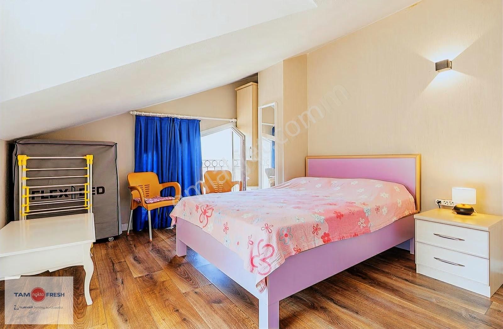 Karaburun Saip Mahallesinde Deniz Manzaralı 3+1 Tripleks Villa - Görsel 24