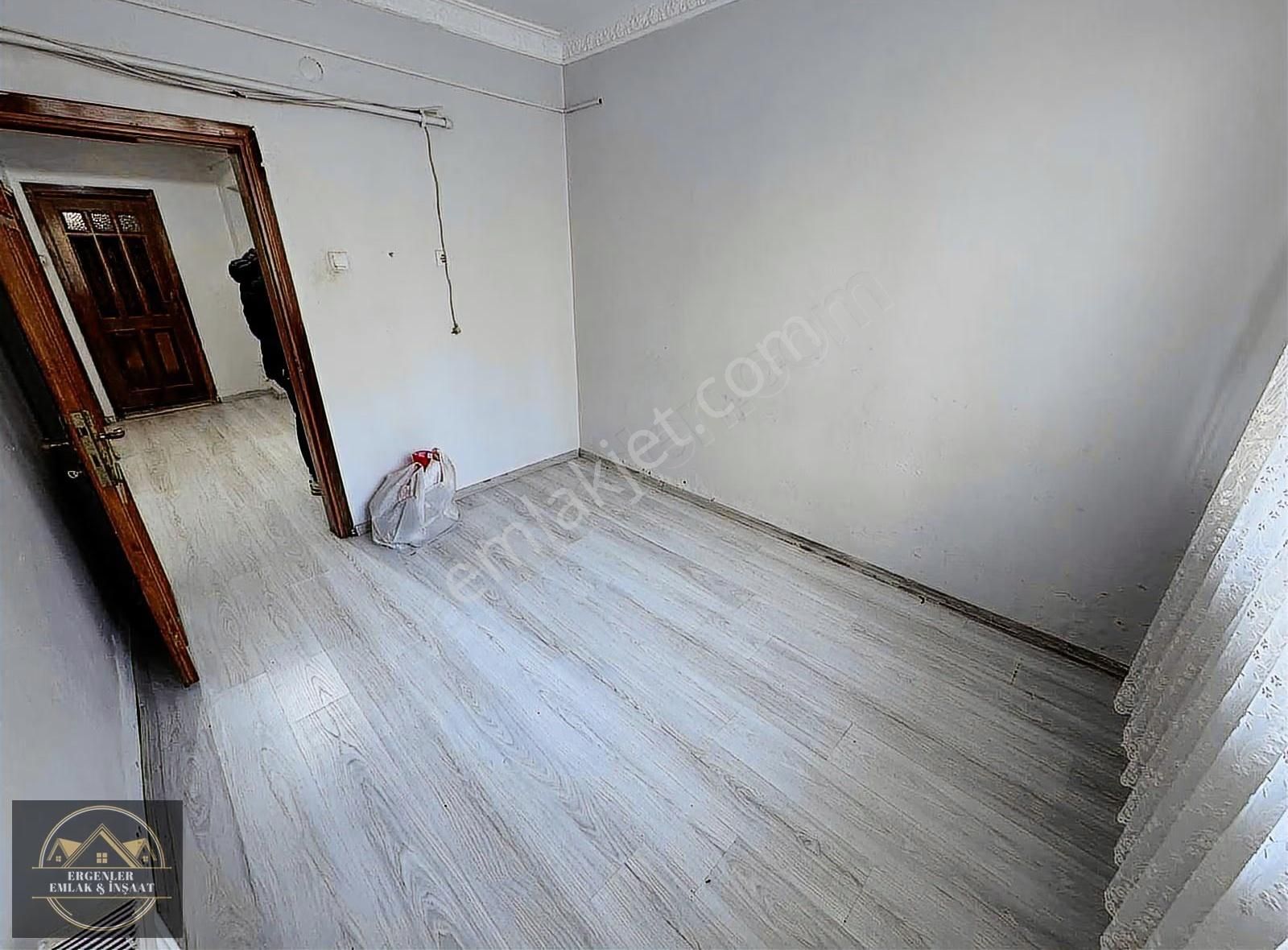 Avcılar Tahtakale'de Bahçeli 2+1 Giriş Kat Daire - Görsel 5