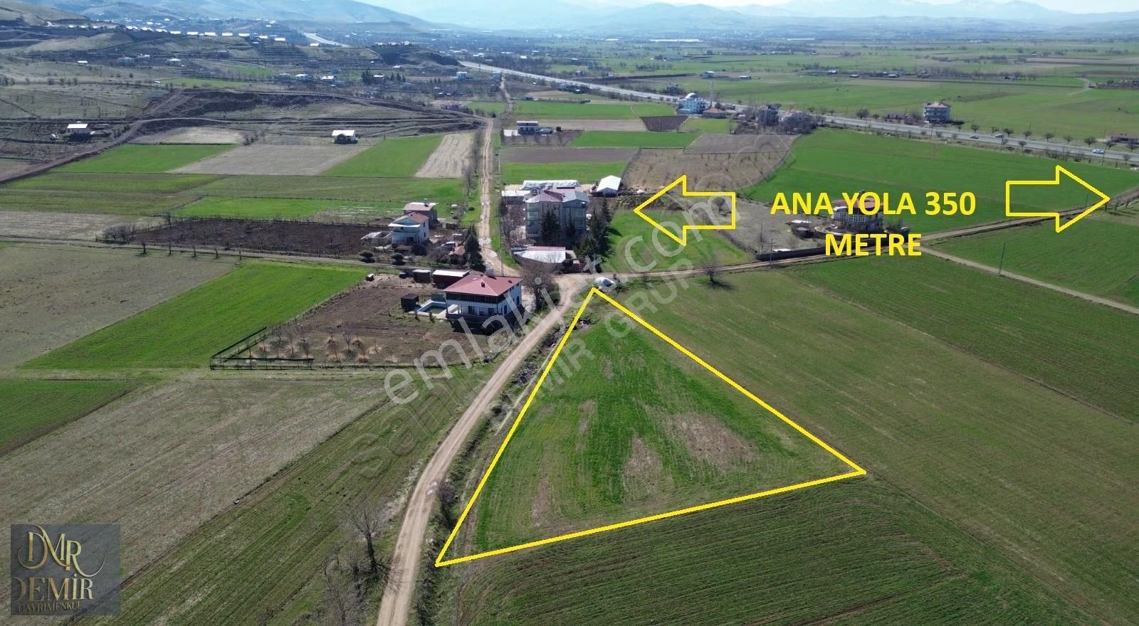 Germili'de Ana Yola Yakın 3027m² Yatırımlık Tarla - Görsel 10