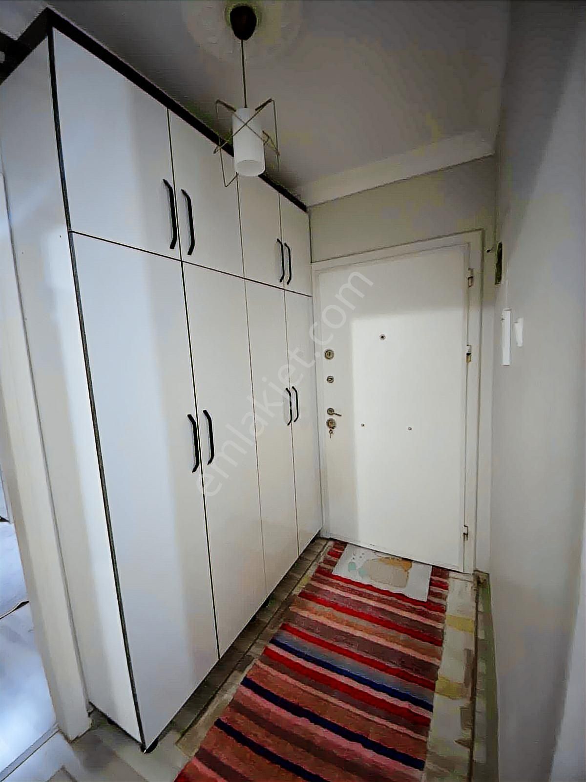 Yedieylül Mahallesinde Satılık Ferah 3+1 Daire - Görsel 9