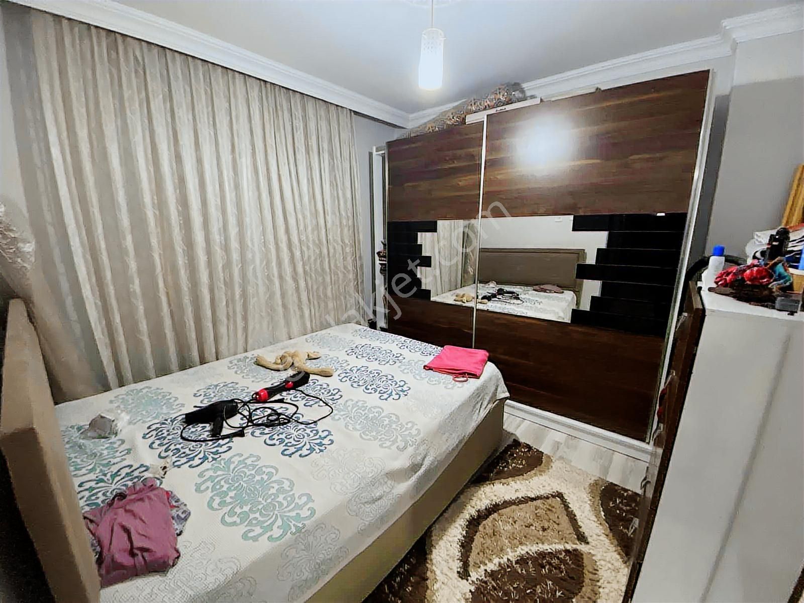 Yedieylül Mahallesinde Satılık Ferah 3+1 Daire - Görsel 5