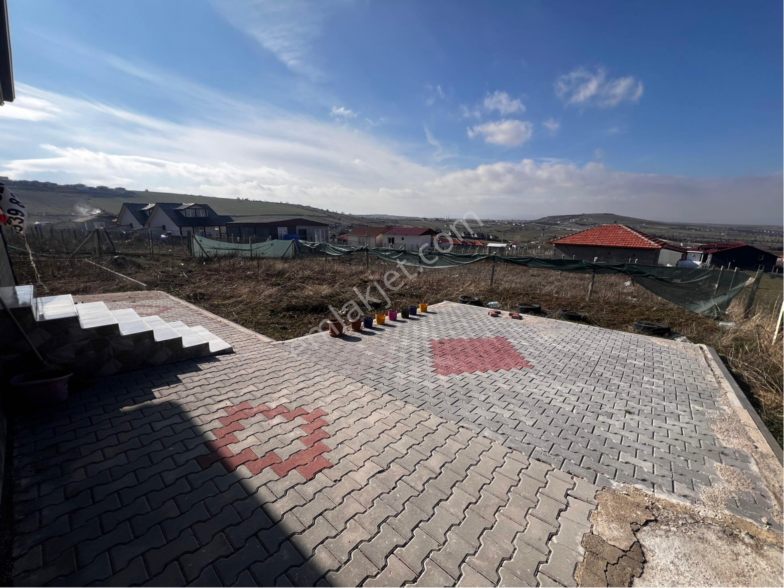 Peçenek’te Mesire Karşısı 500m2 1+1 Elekirik - Su Telli - Kapılı Kilit Taşı - Görsel 8